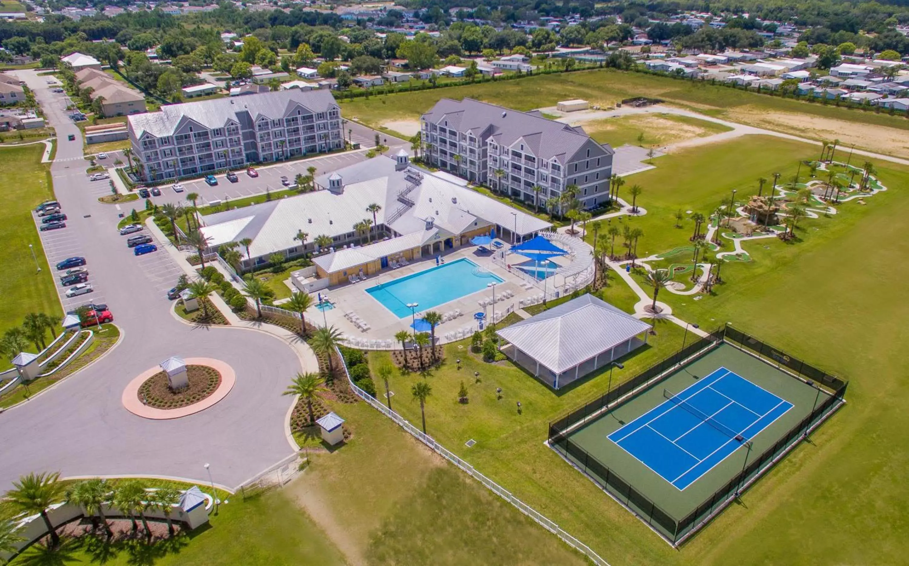 Property building, Bird's-eye View in Holiday Inn Club Vacations - Orlando Breeze Resort, an IHG Hotel
