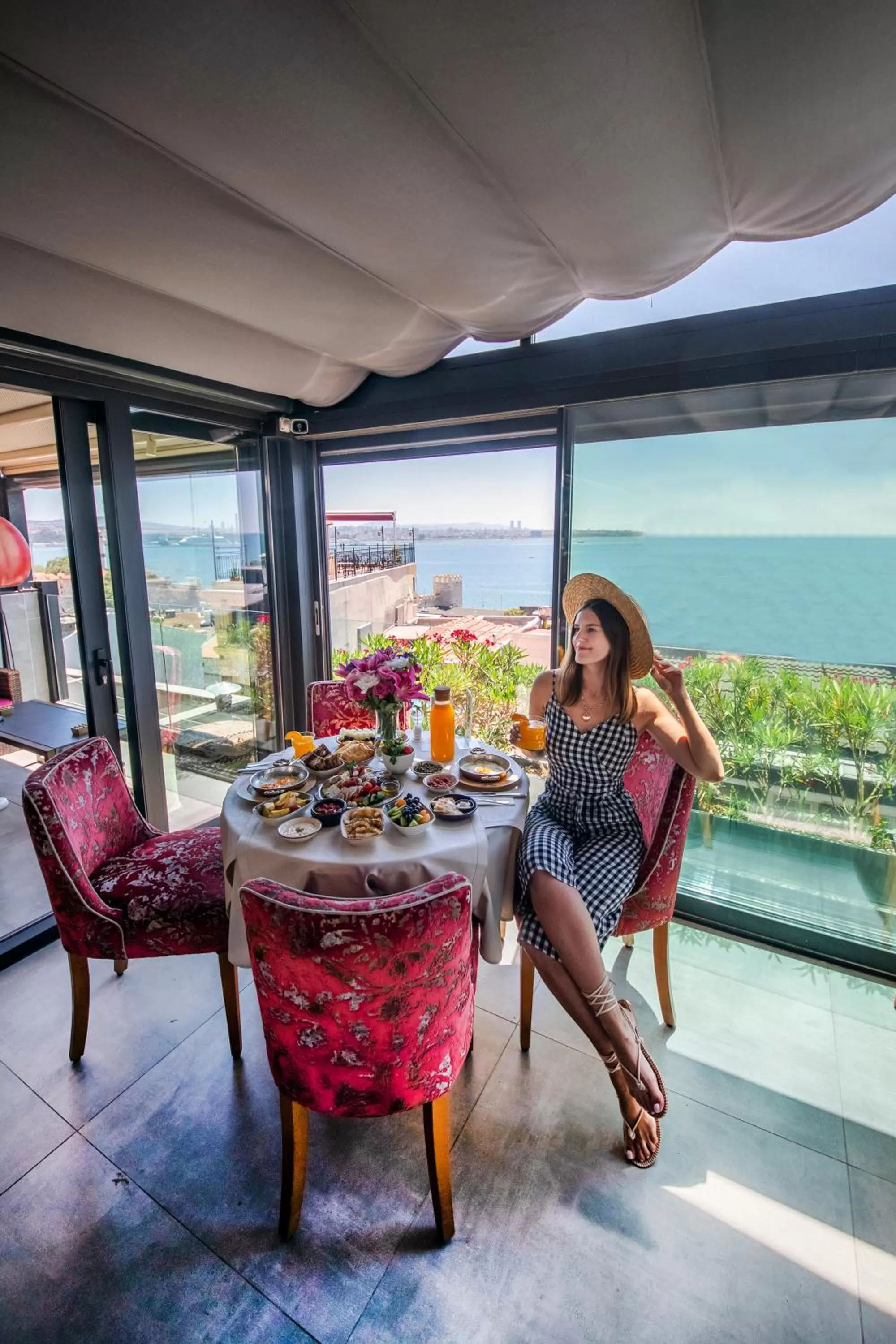 Restaurant/places to eat in Tria Hotel Istanbul-Special Category