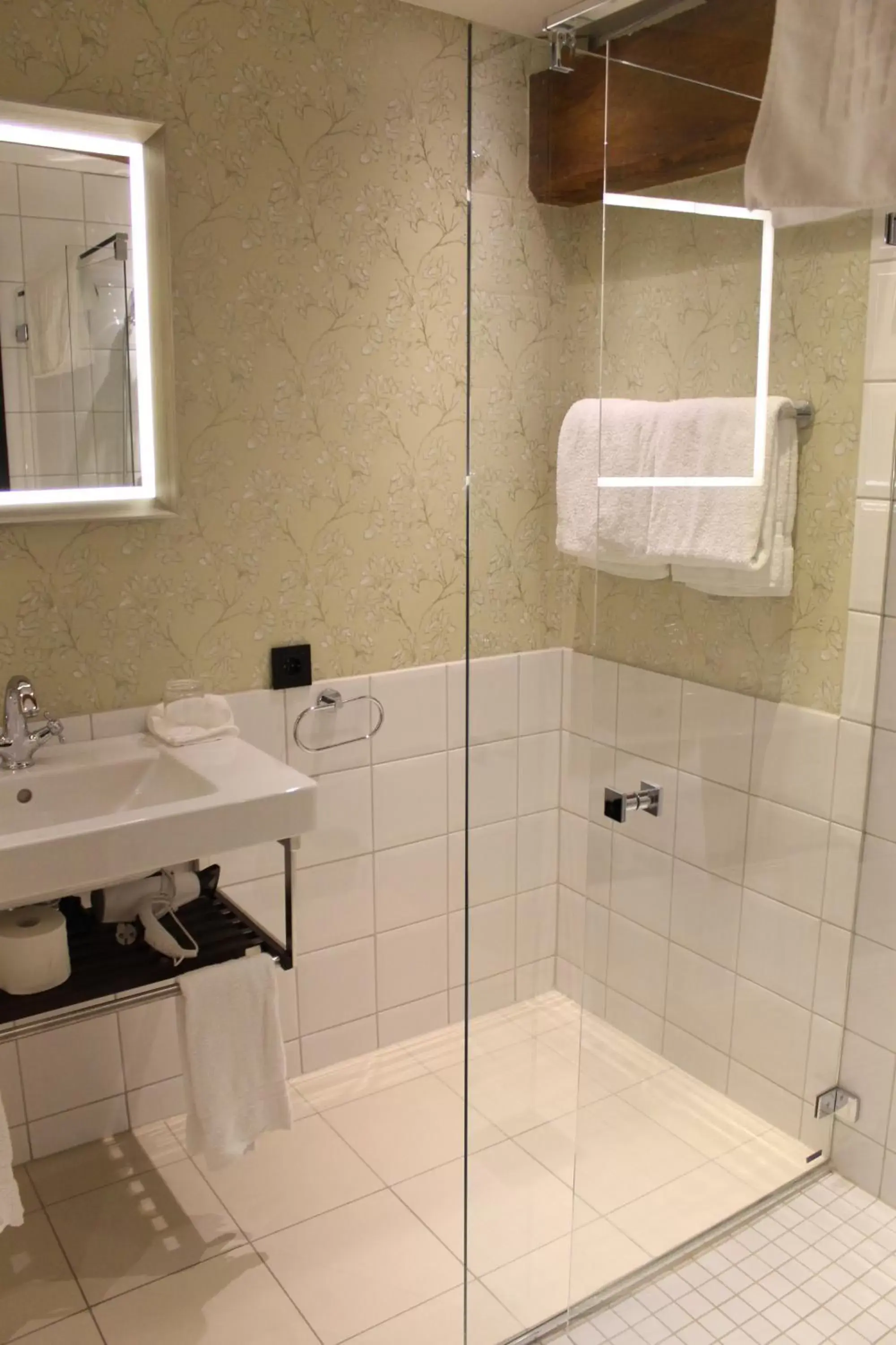 Bathroom in Det Hanseatiske Hotel Bathroom in Det Hanseatiske Hotel