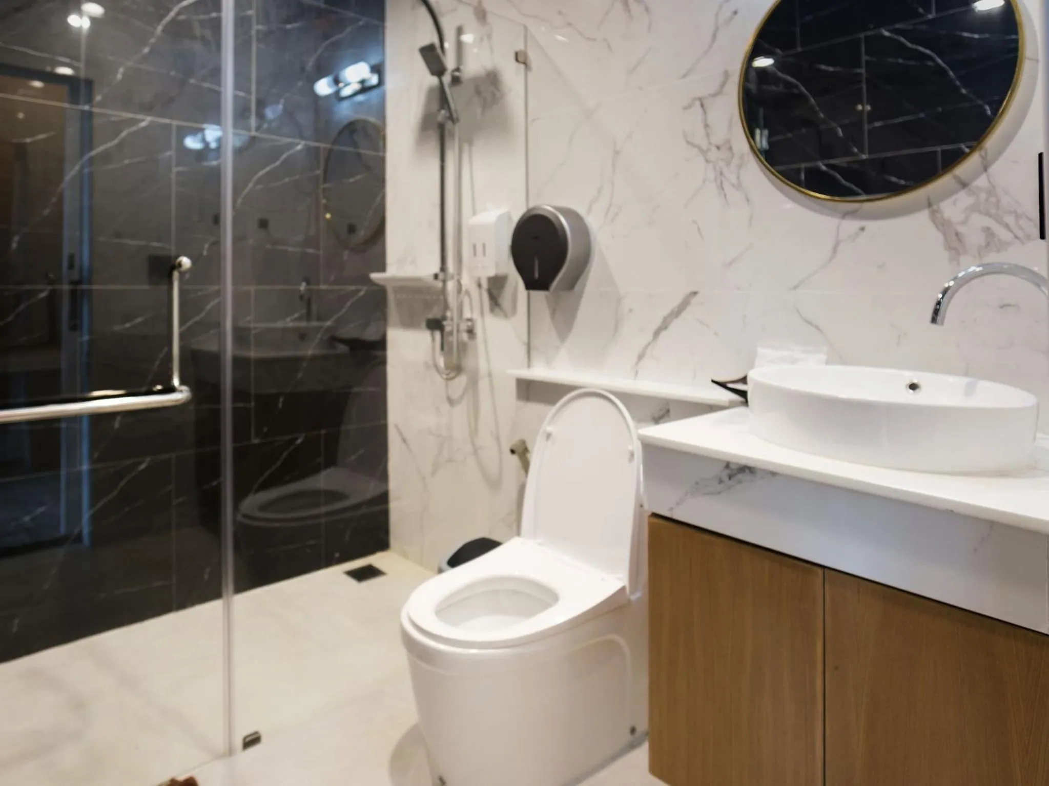 Bathroom in Cliff Lanta Suite-Koh Lanta Krabi