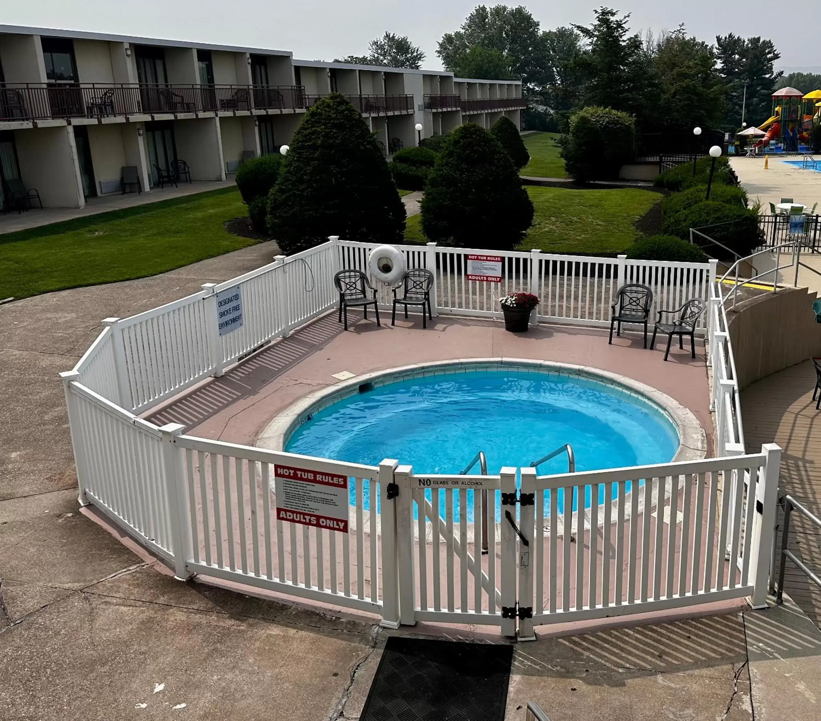 Hot Tub, Pool View in Red Lion Hotel Harrisburg Hershey