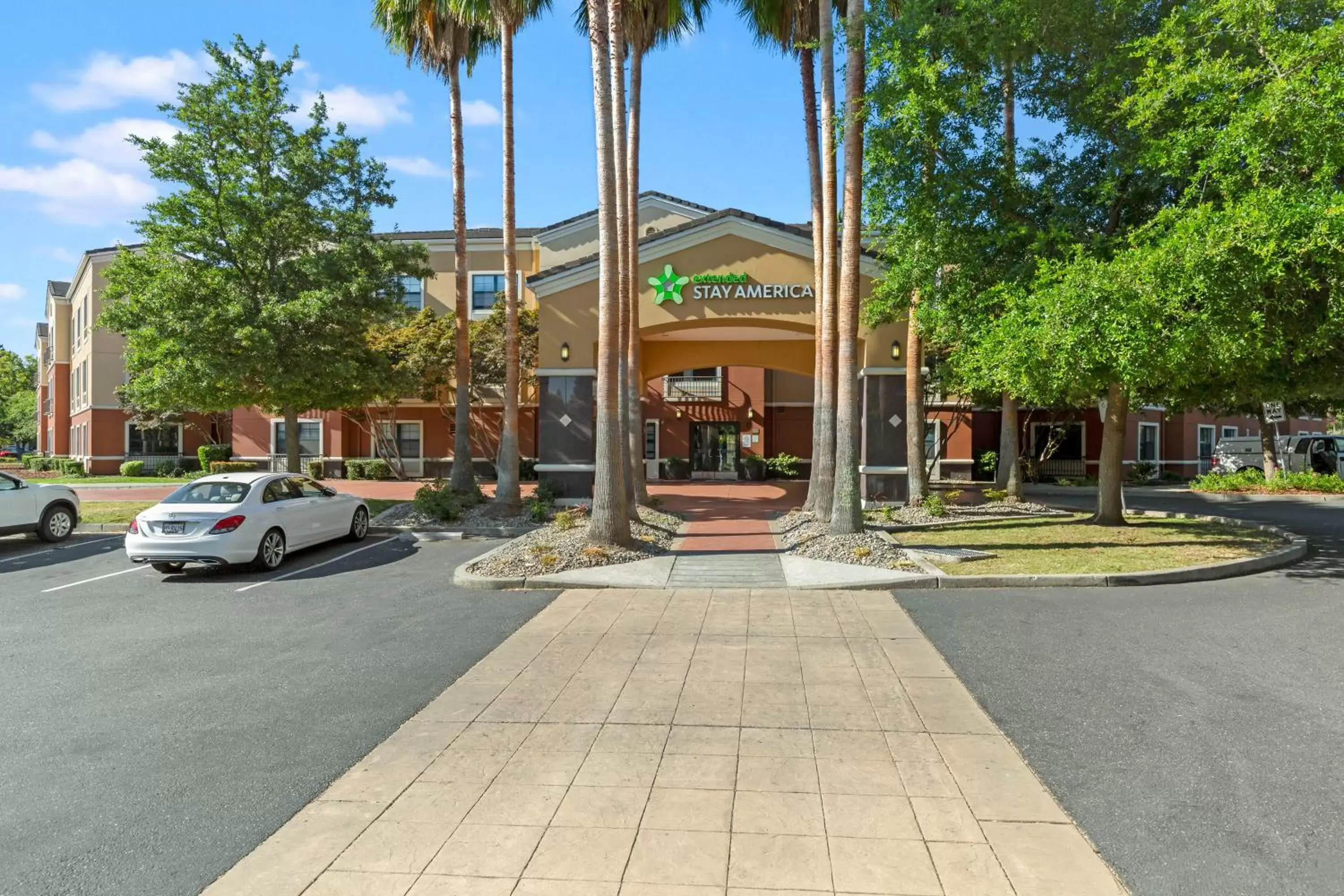 Property building in Extended Stay America Suites - San Ramon - Bishop Ranch - East