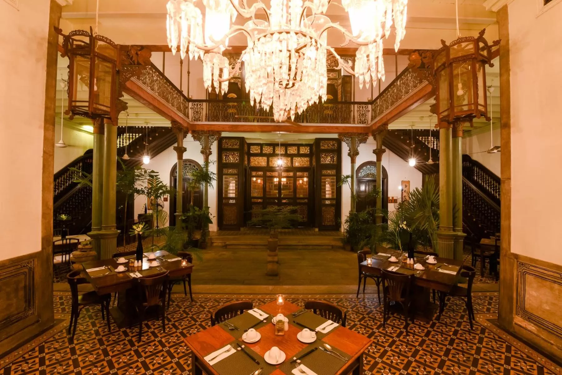 Restaurant/places to eat in Cheong Fatt Tze - The Blue Mansion