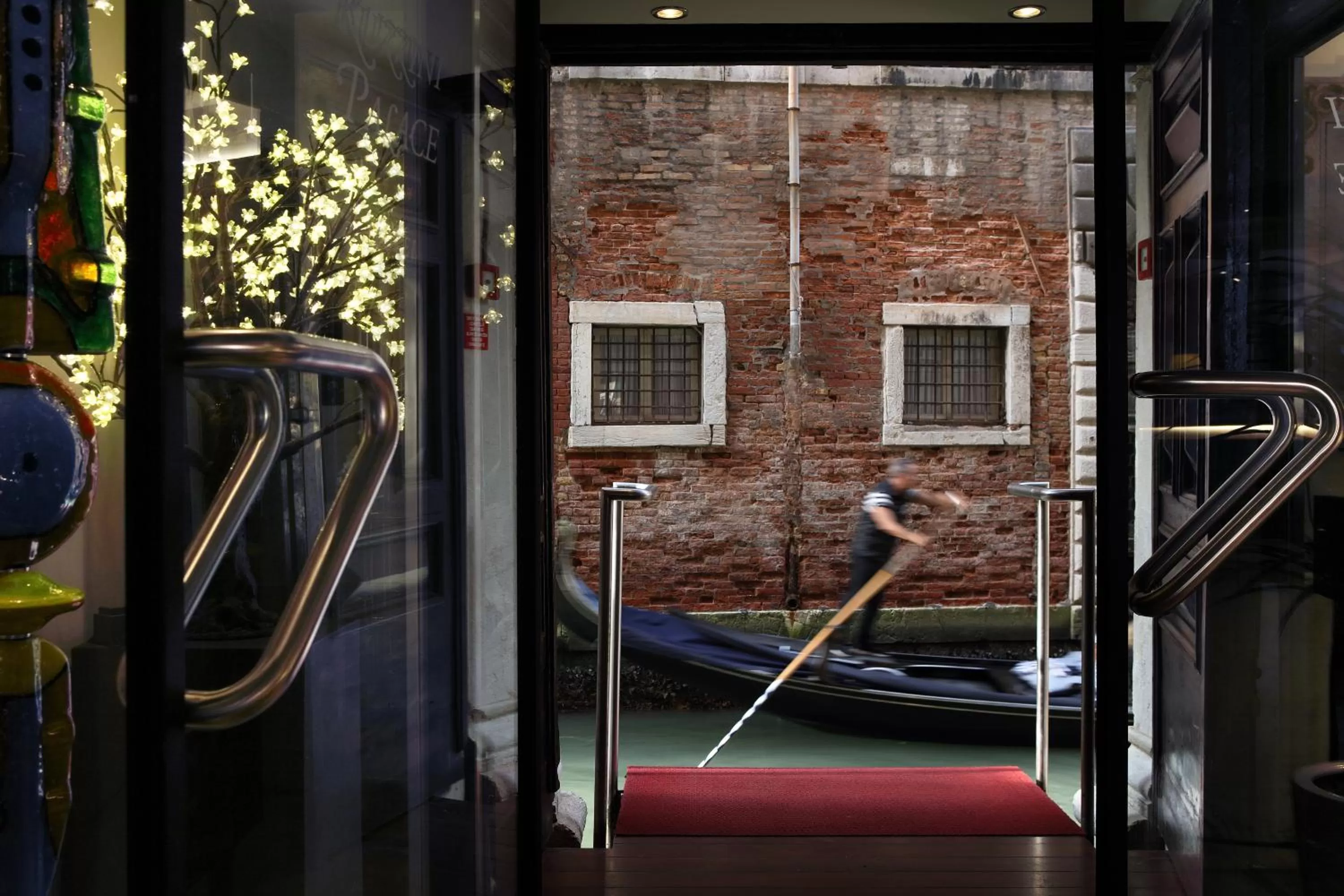 Facade/entrance in Ruzzini Palace Hotel