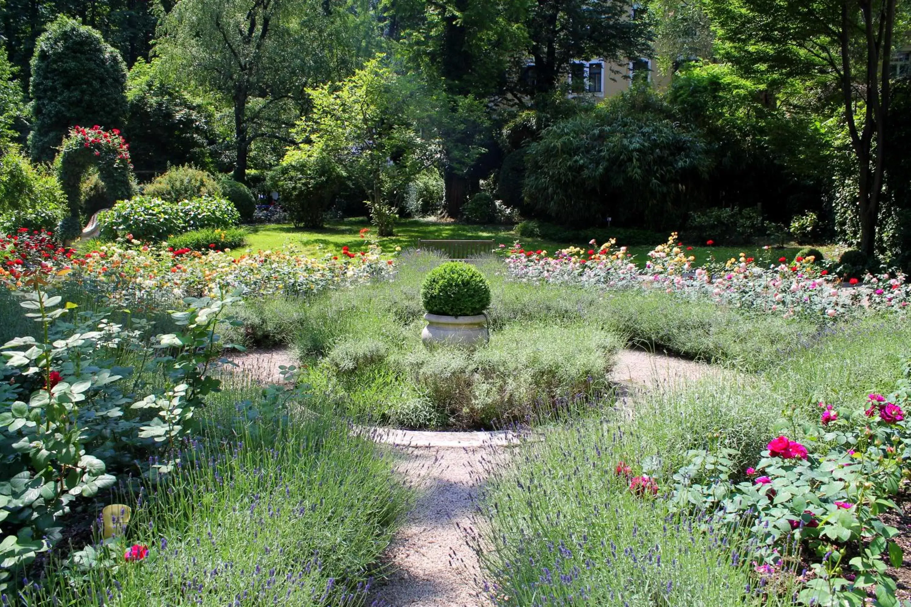 Garden in Parkhotel Laurin