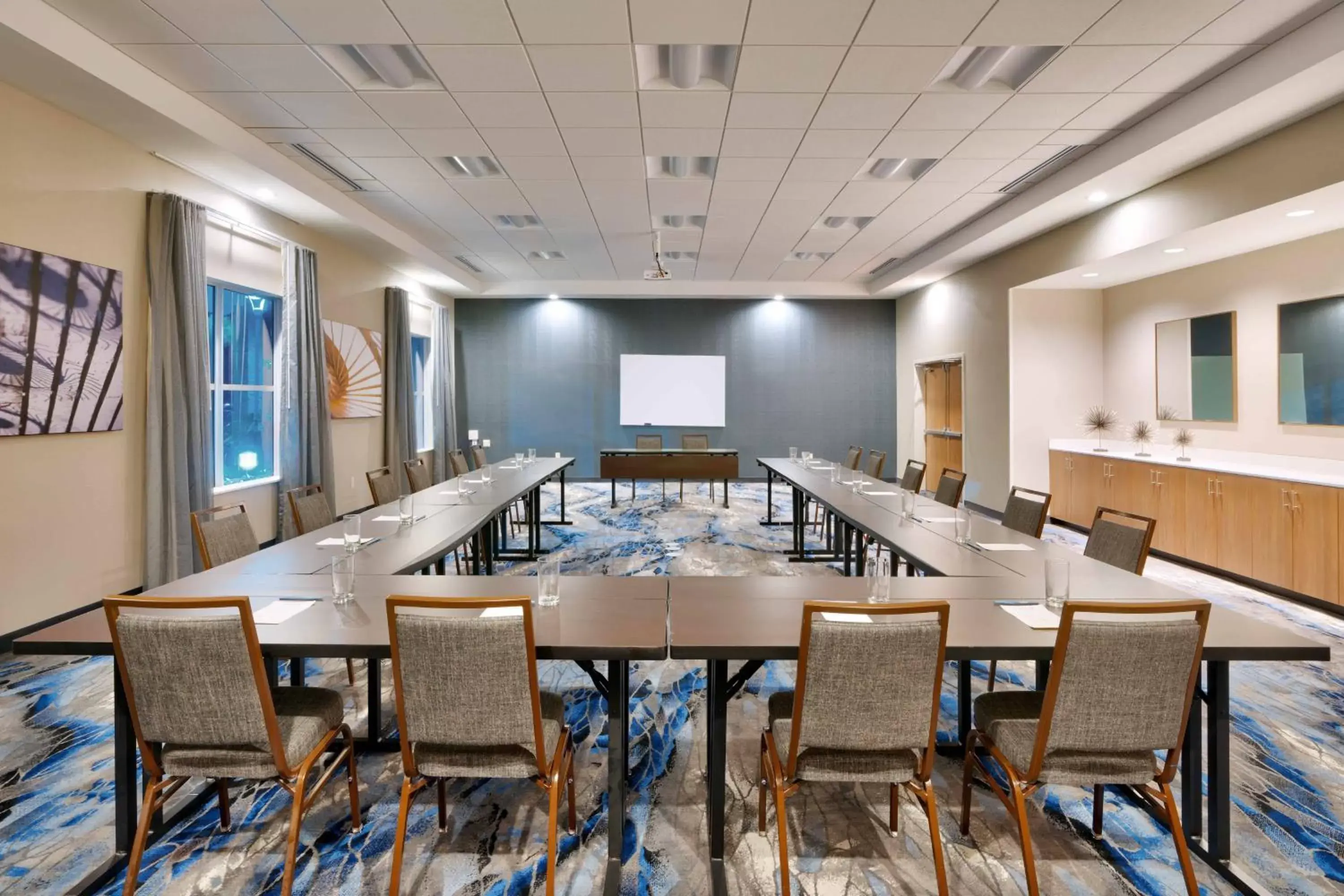 Meeting/conference room in Fairfield Inn & Suites by Marriott Rockport