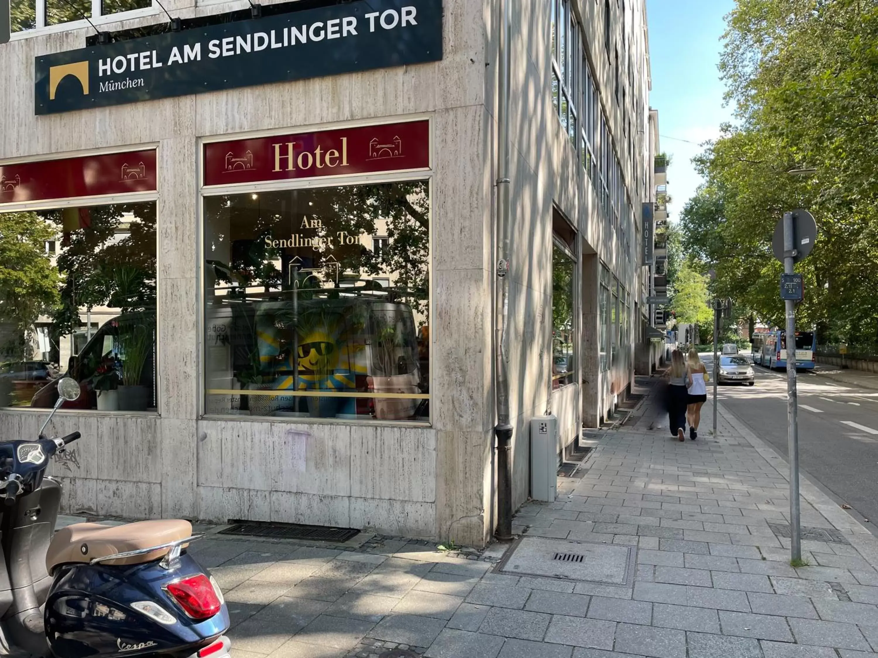 Facade/entrance in Hotel Sendlinger Tor