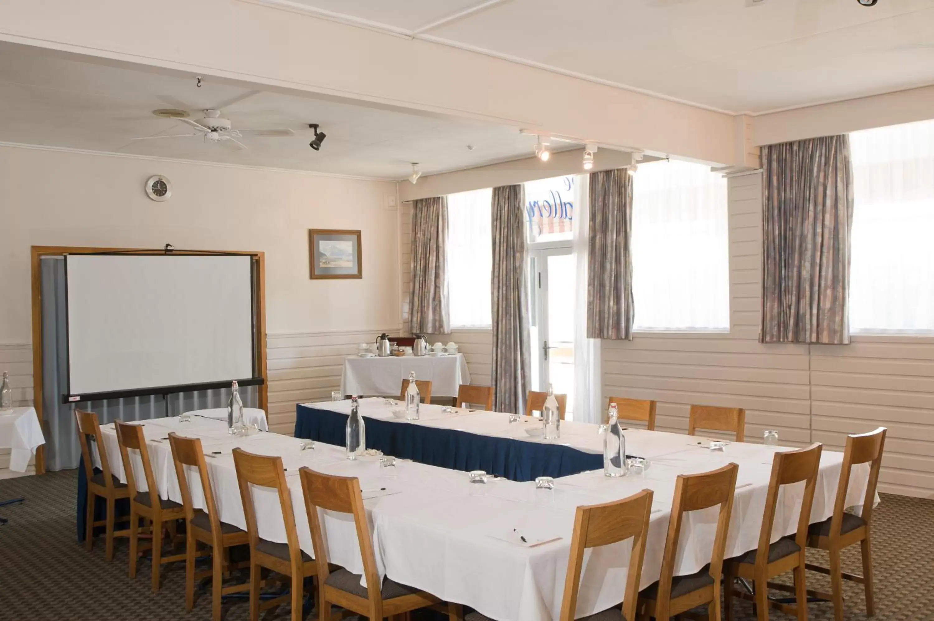 Meeting/conference room, Business Area/Conference Room in Kingsgate Hotel Te Anau