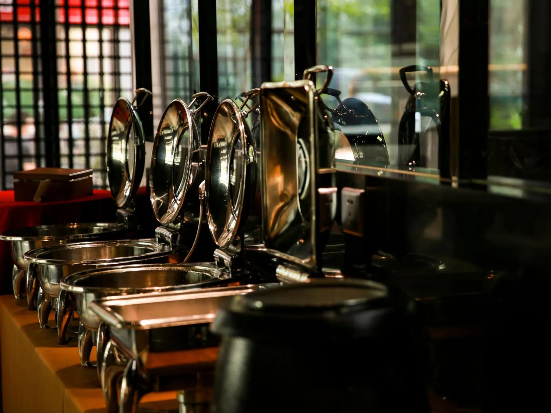 Restaurant/places to eat in Wealthy All Suite Hotel Suzhou