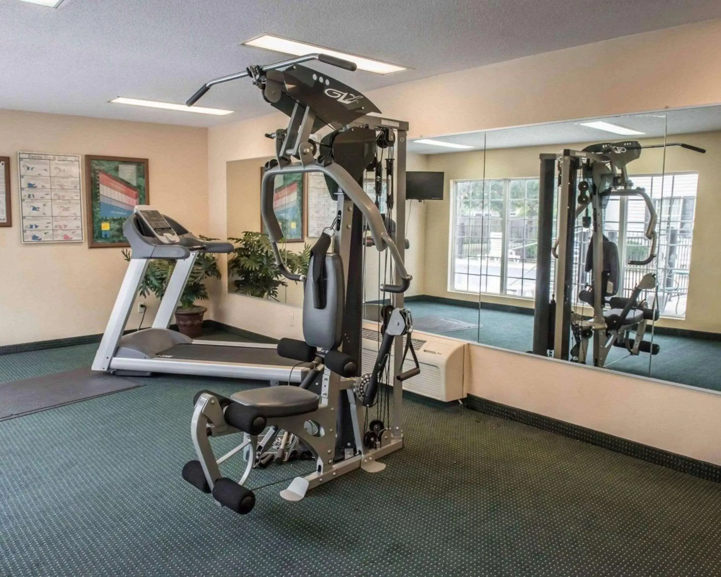 Fitness centre/facilities in Quality Inn Lake City Fitness centre/facilities in Quality Inn Lake City