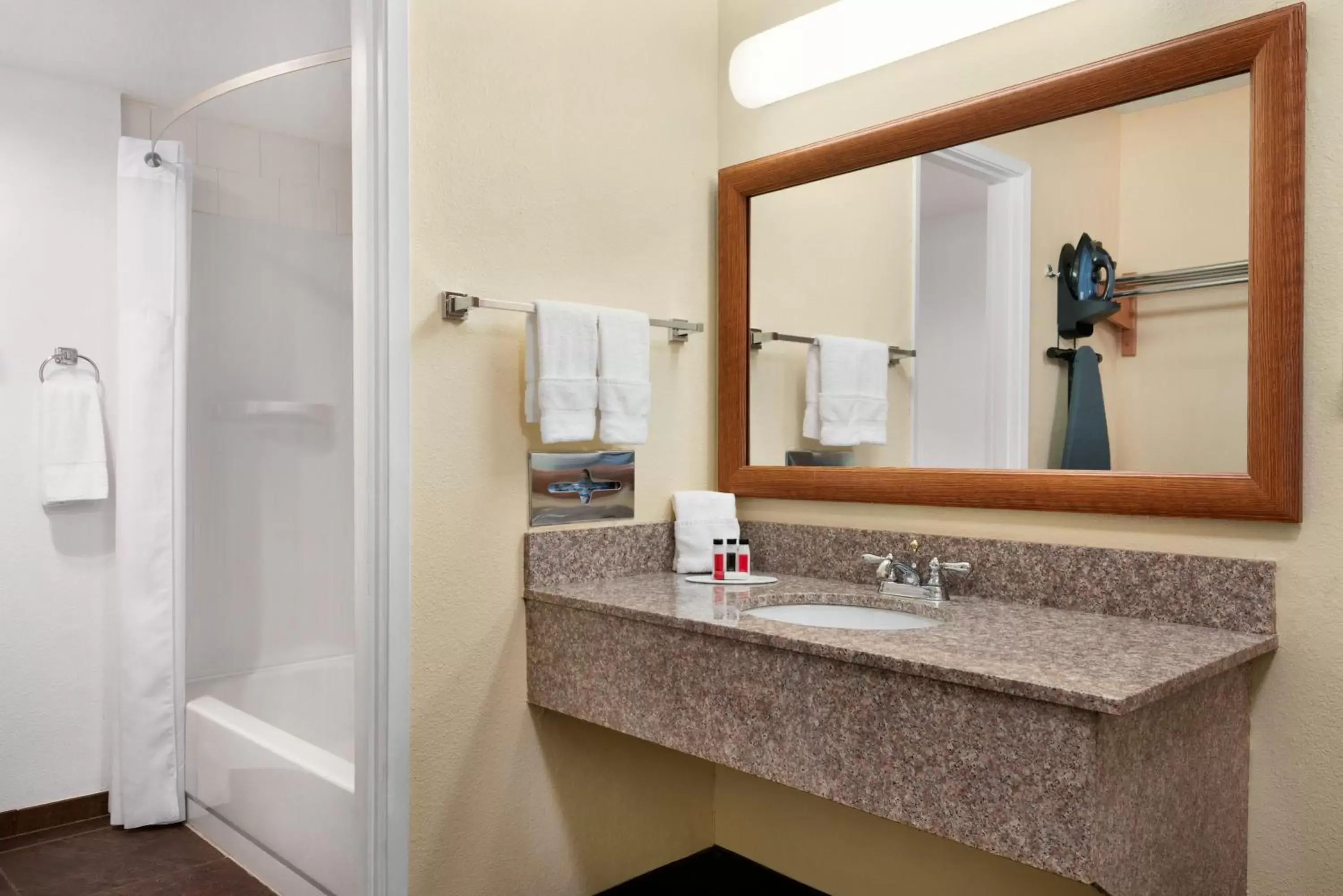 Shower, Bathroom in Ramada by Wyndham Spokane Airport