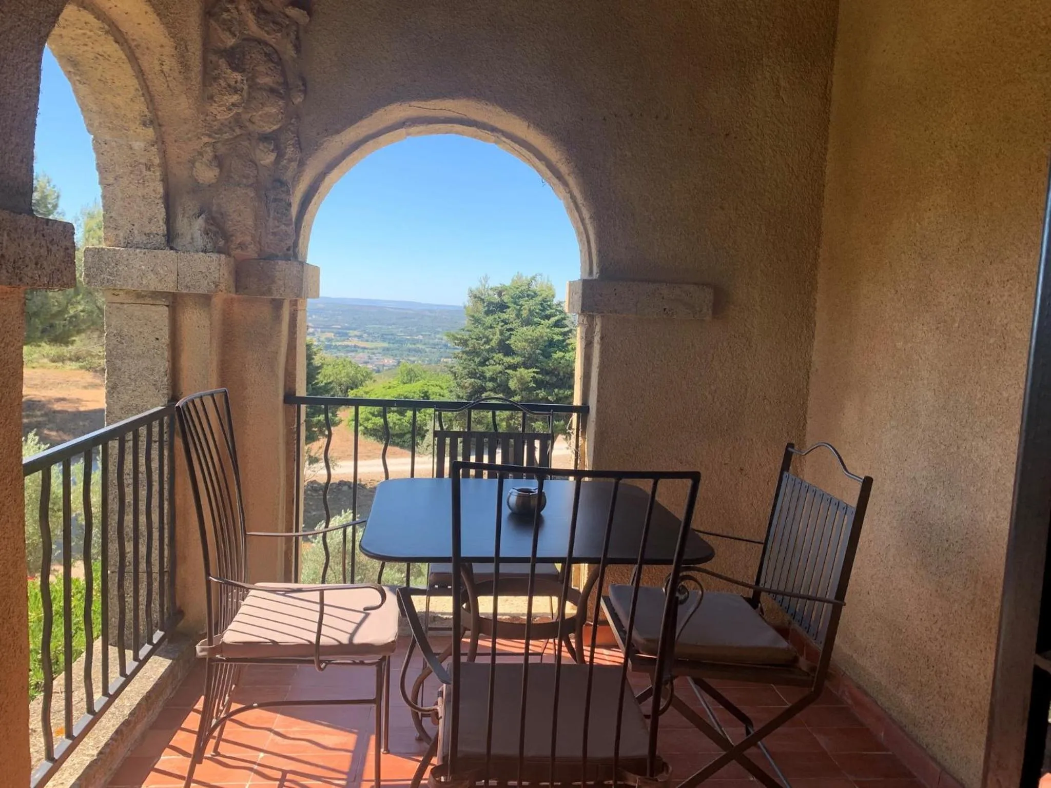 Balcony/Terrace in Garrigae Abbaye de Sainte Croix