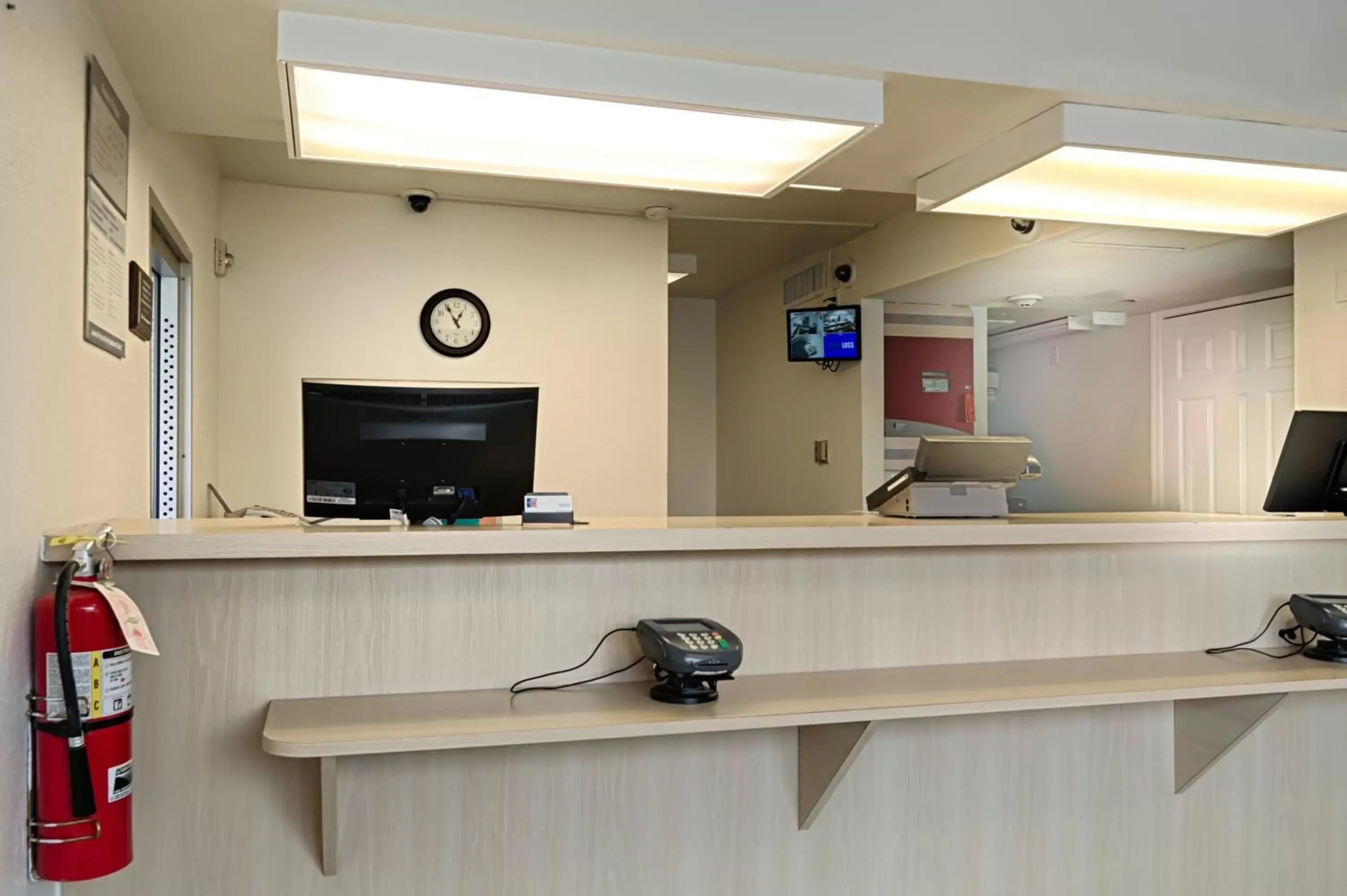 Lobby or reception, Lobby/Reception in Motel 6-Winnemucca, NV