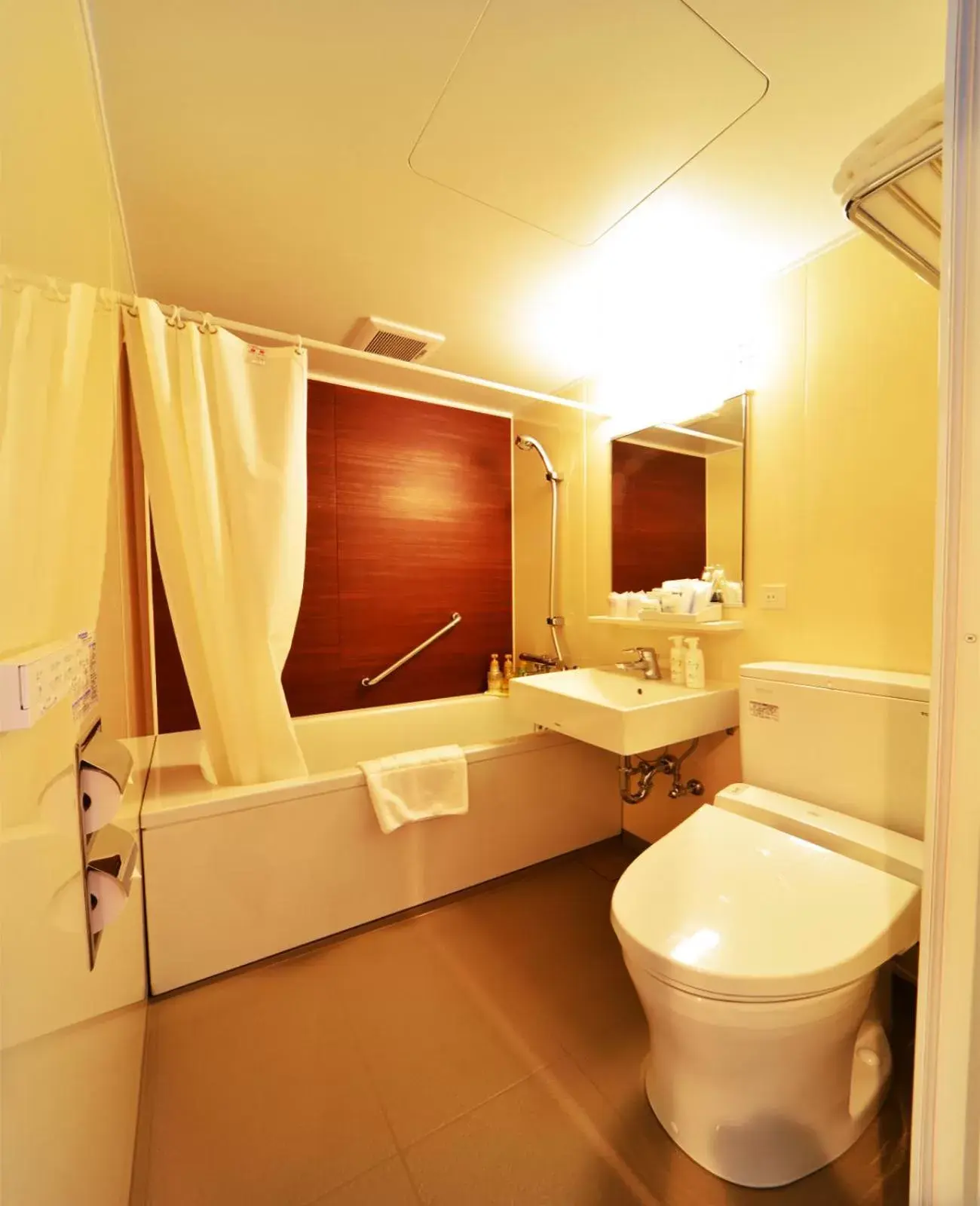 Toilet, Bathroom in Kushiro Century Castle Hotel