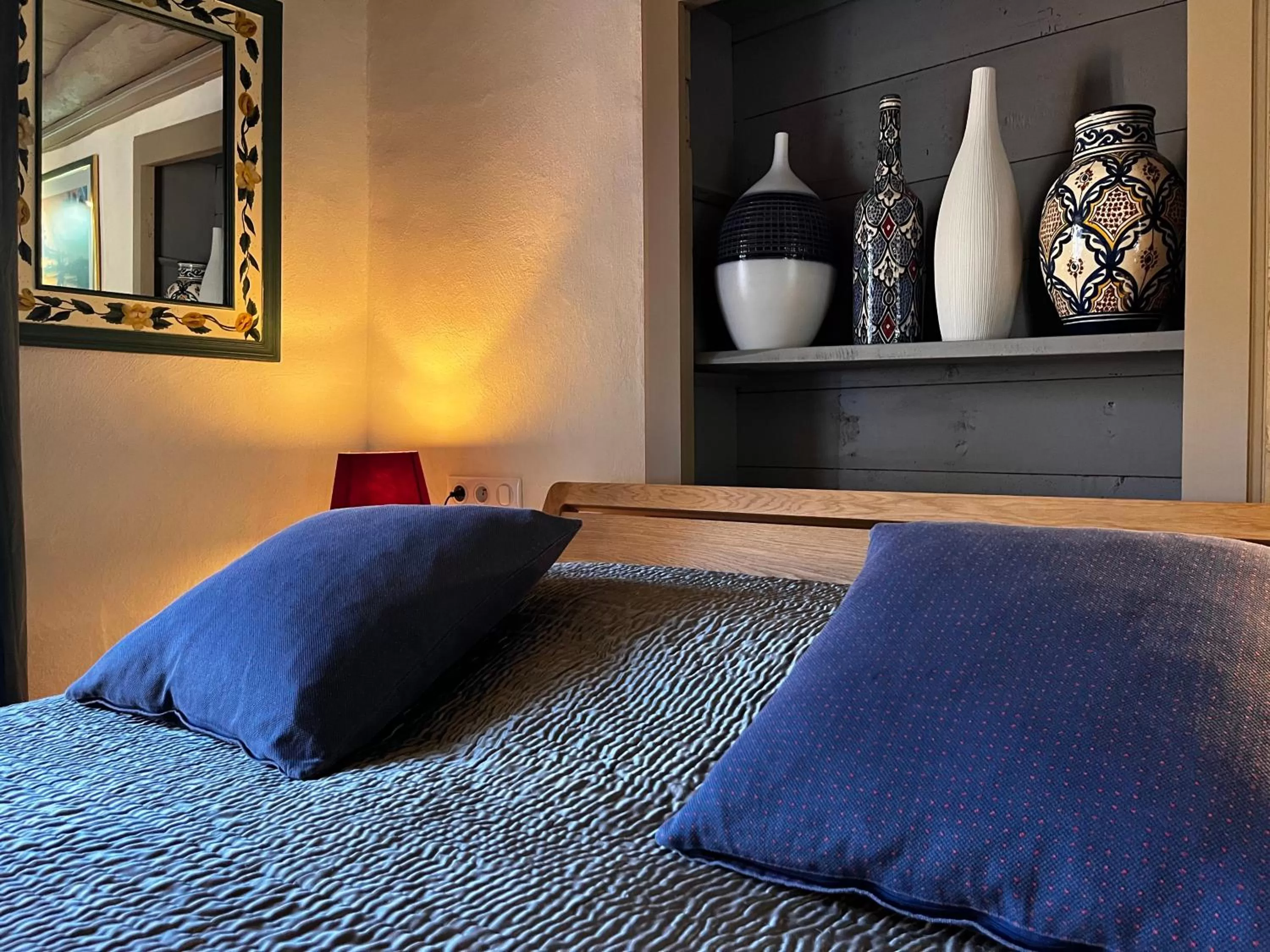 Bed in Art et Création