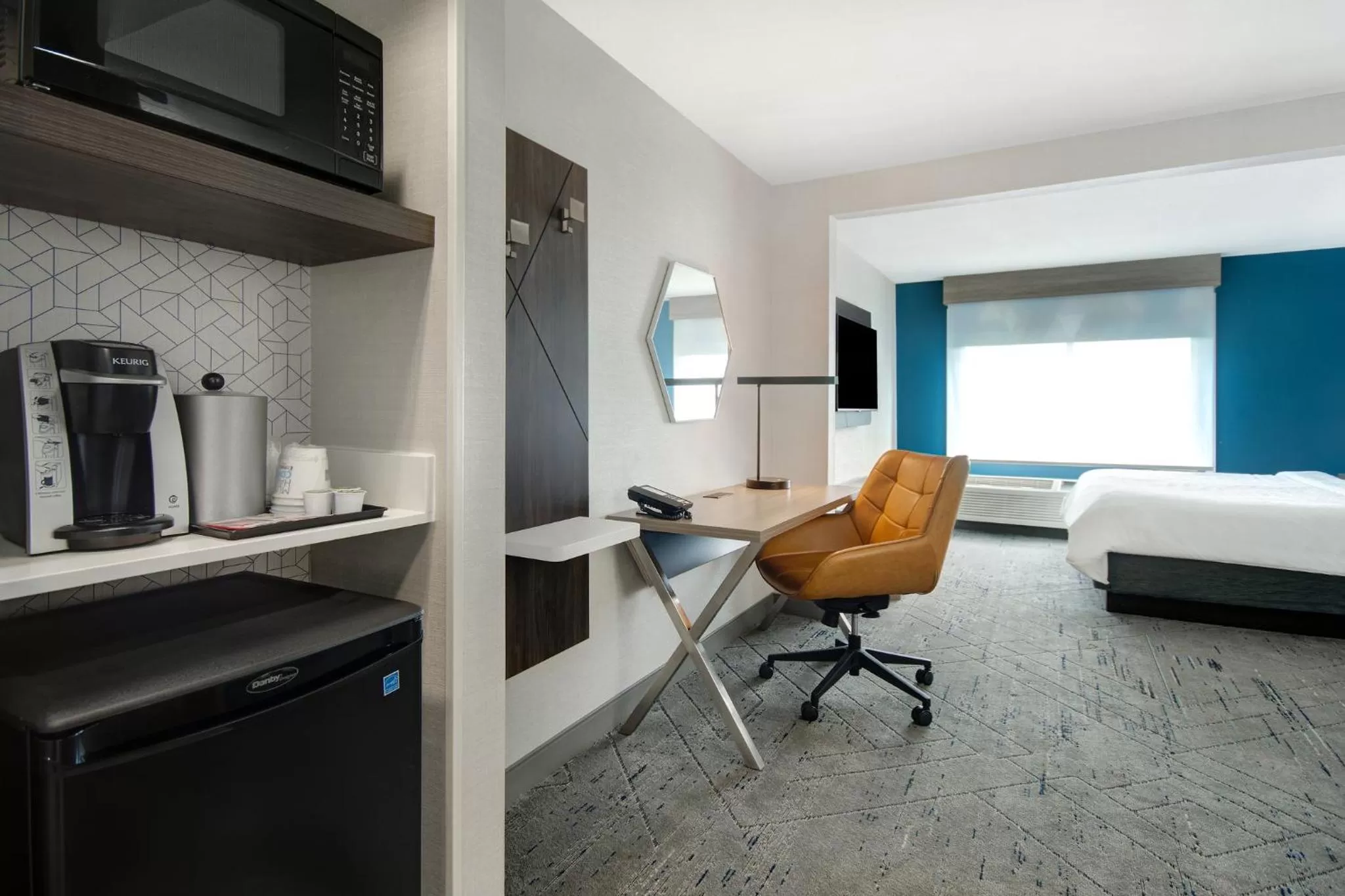 Photo of the whole room, Bed in Holiday Inn Express Marietta - Atlanta Northwest by IHG