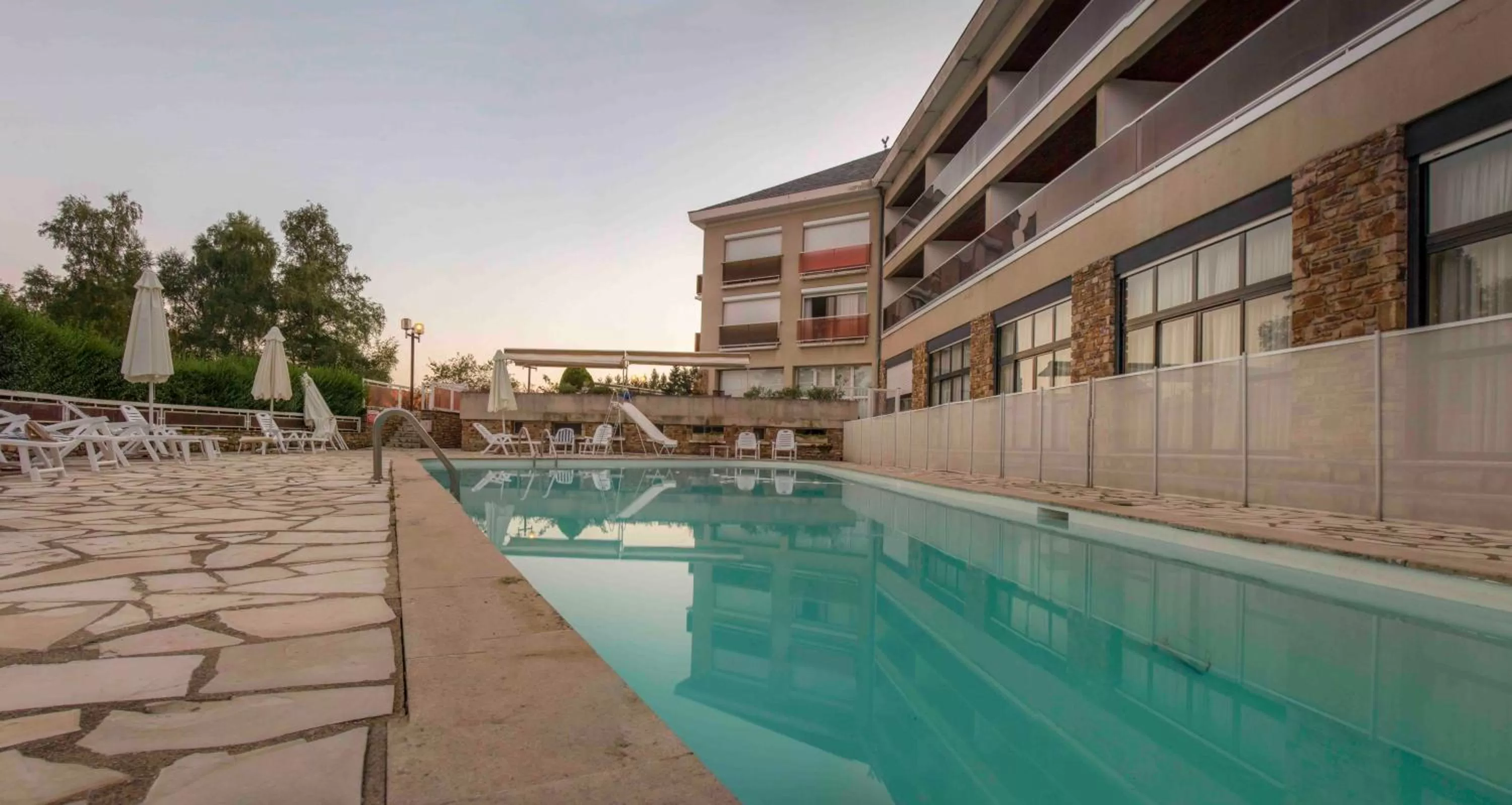 Property building in authentic by balladins – Rodez / Le Ségala