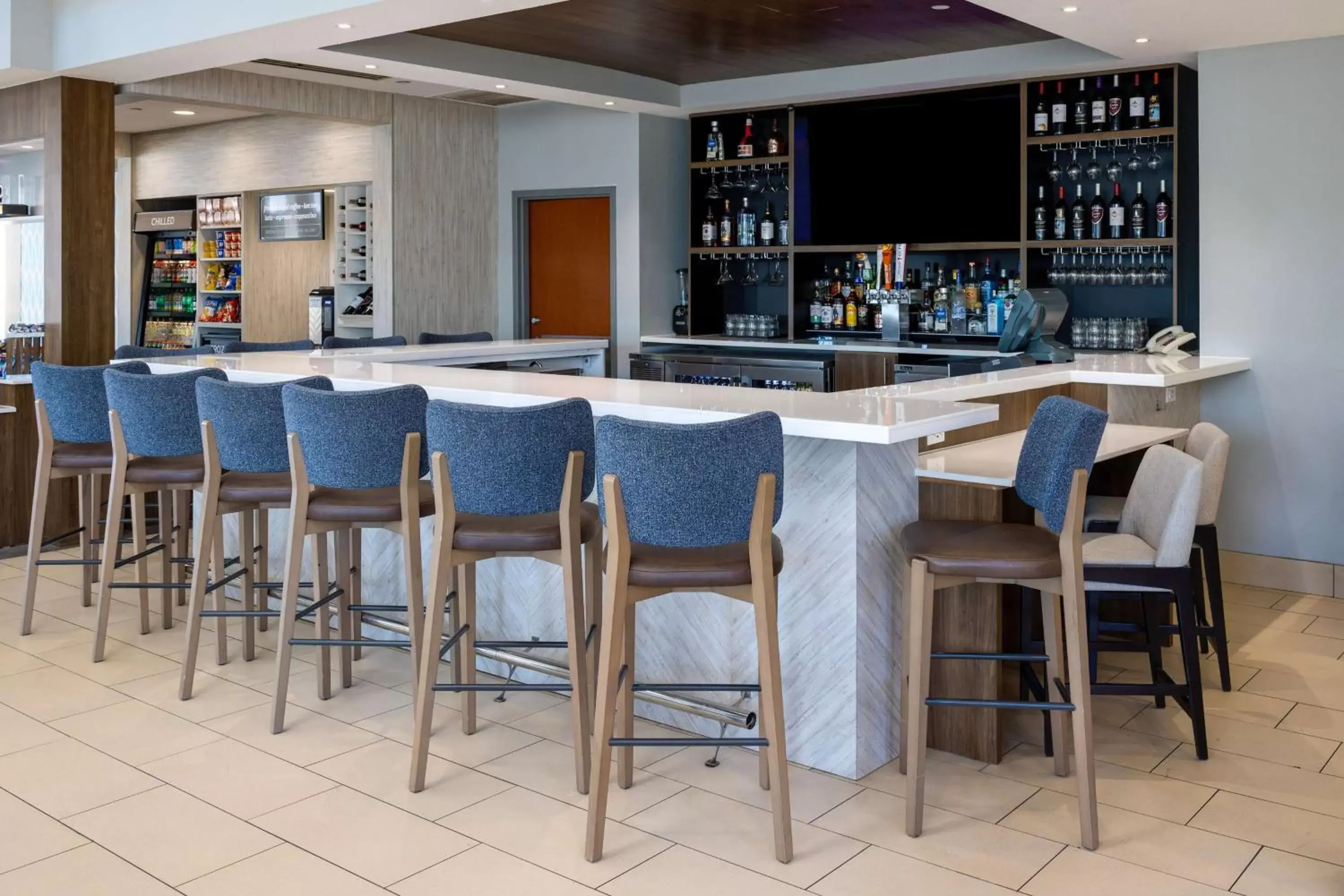 Lounge or bar, Lounge/Bar in Hilton Garden Inn Oklahoma City Airport