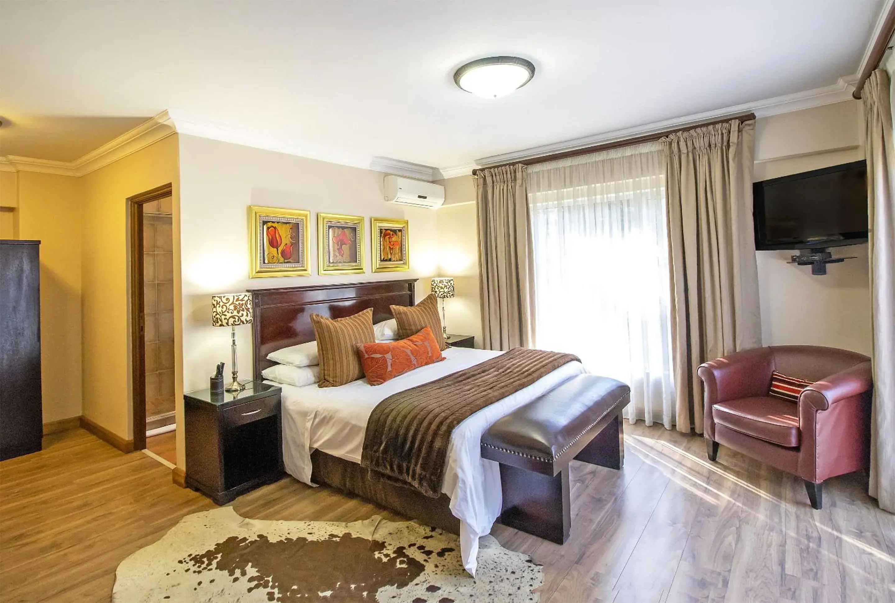 Bedroom in Sunward Park Guest House & Conference Center