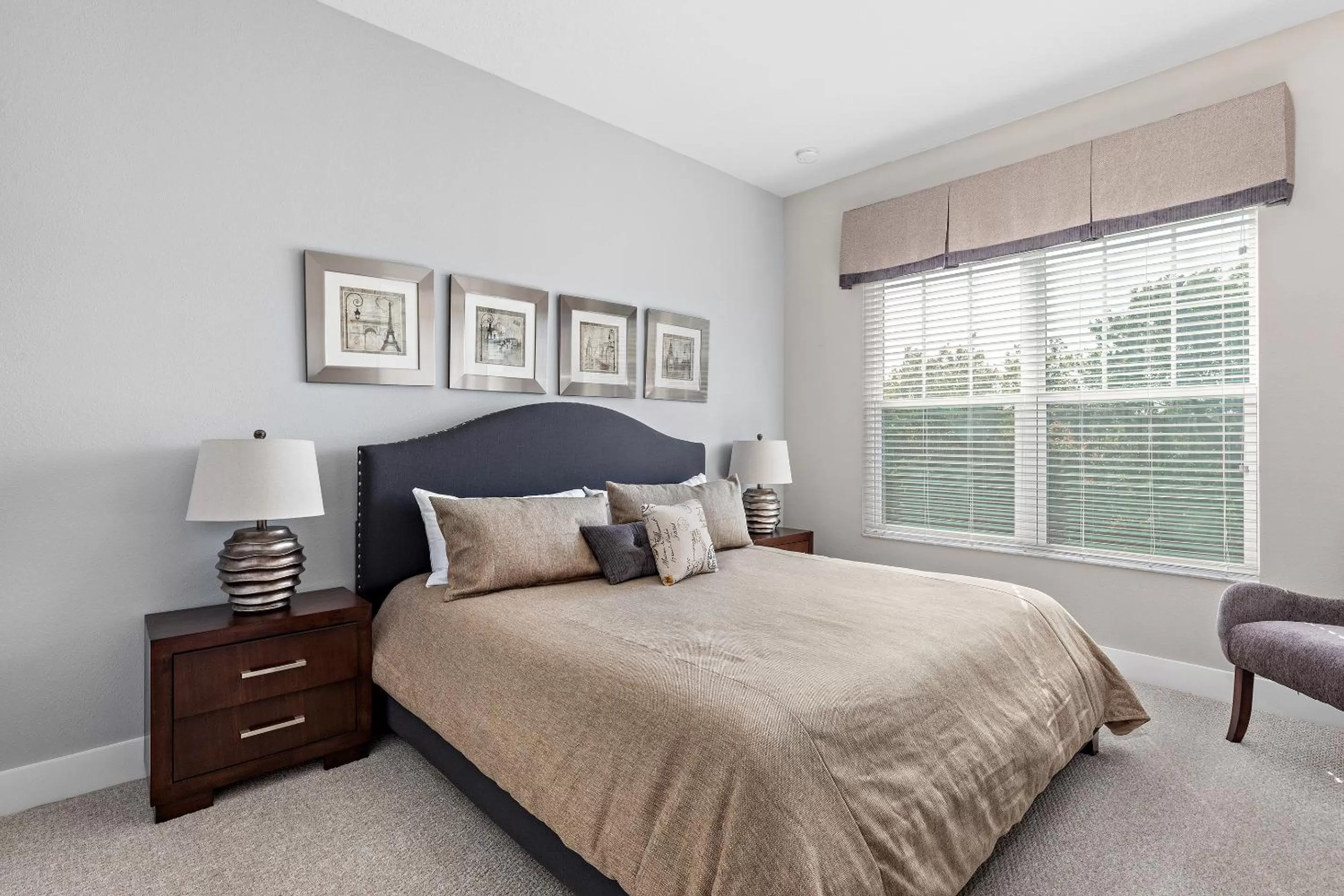 Bed in Summerville Vacation Resort