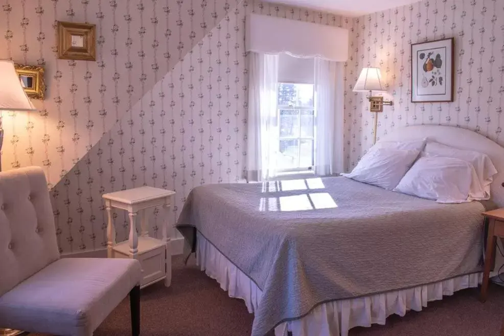Bedroom, Bed in Franconia Inn