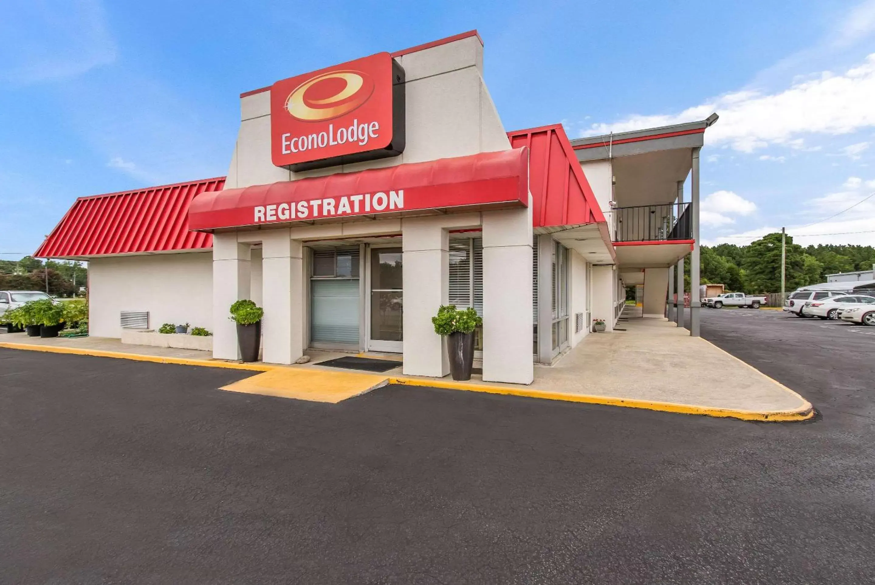 Property Building in Econo Lodge North Washington