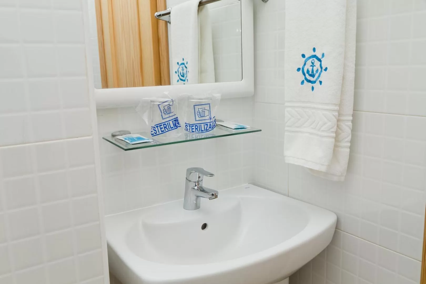 Bathroom in Hotel Marítimo Urban