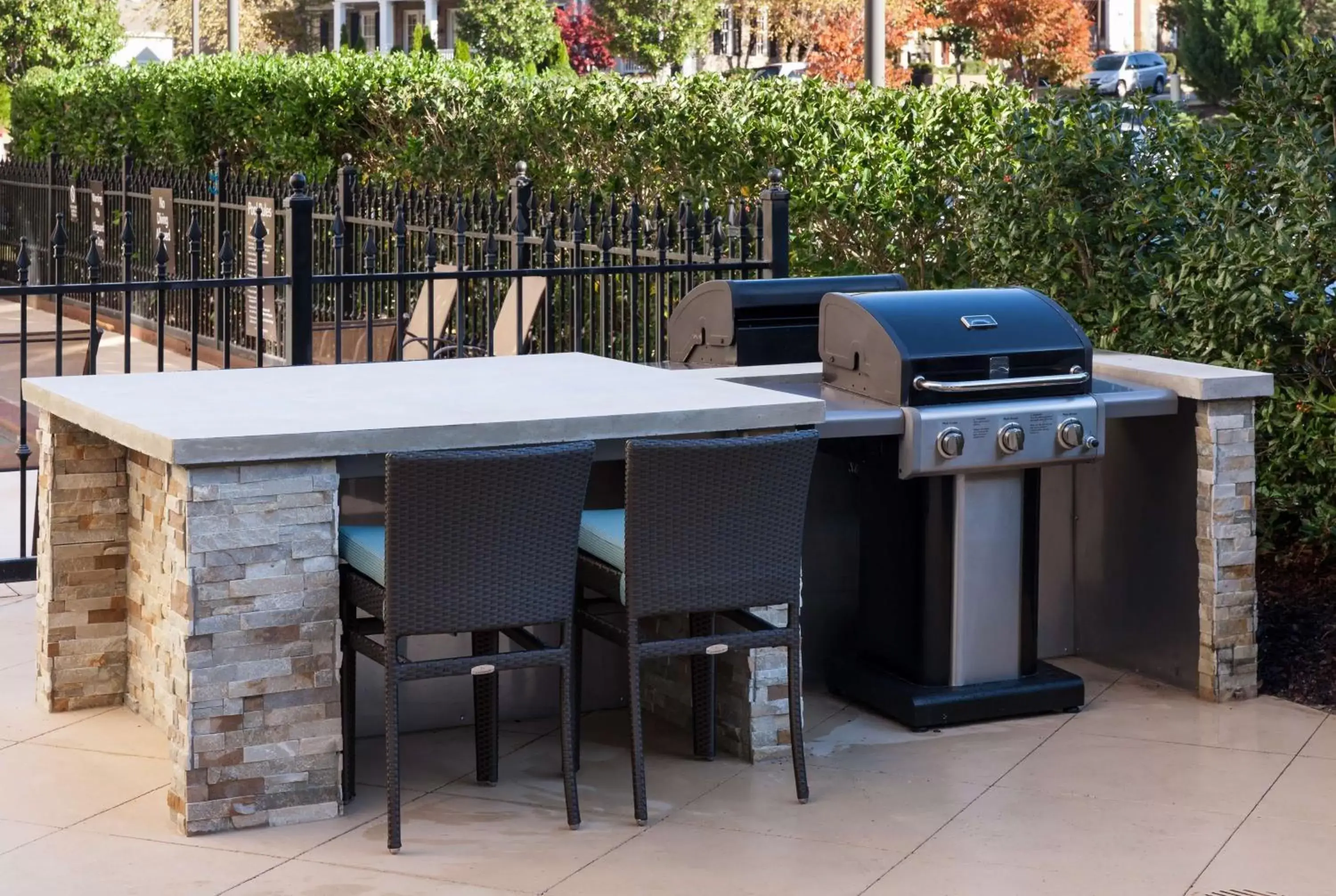 Patio, BBQ Facilities in Homewood Suites by Hilton Huntsville-Village of Providence