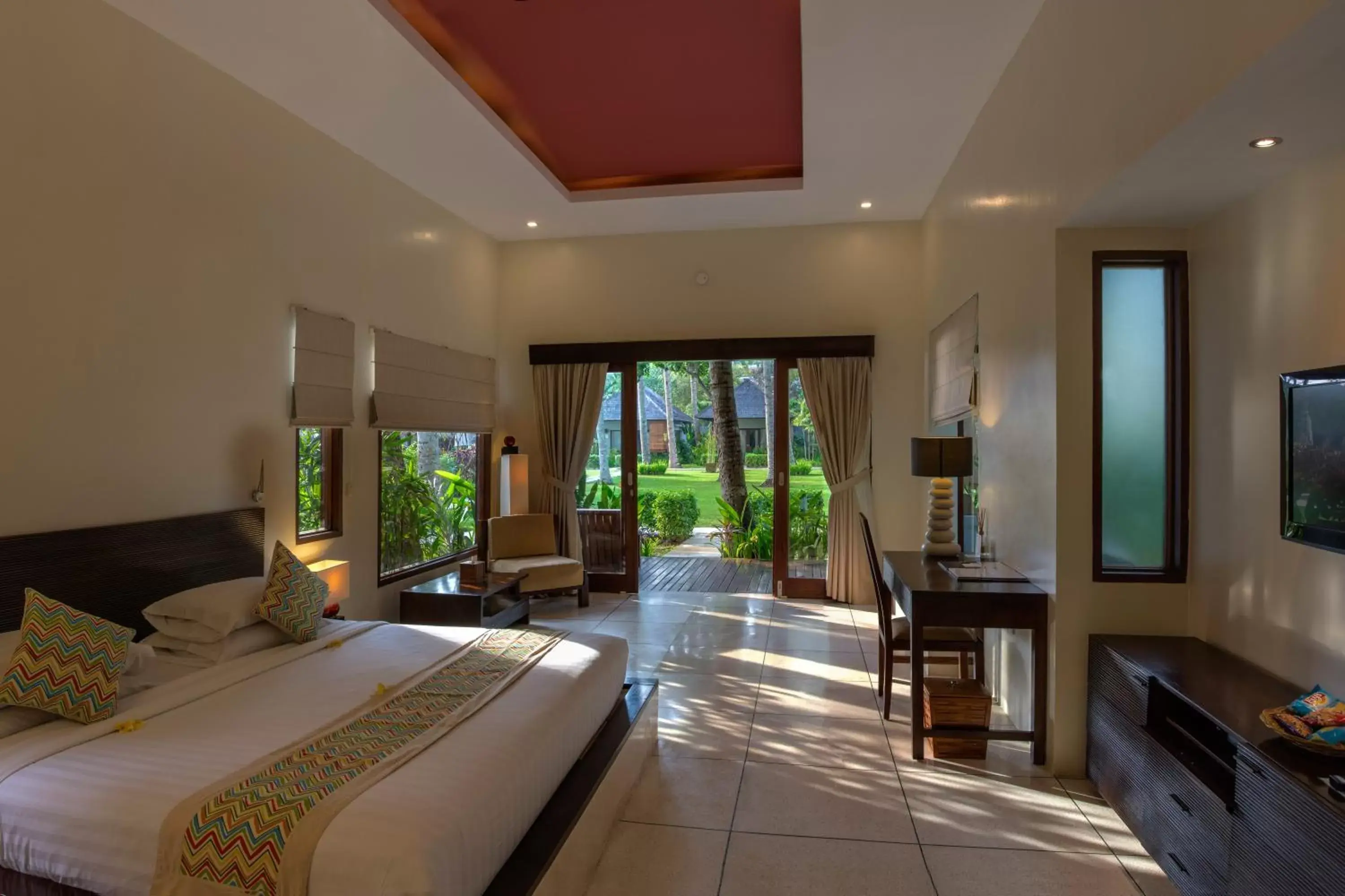 Bed in The Chandi Boutique Resort & Spa