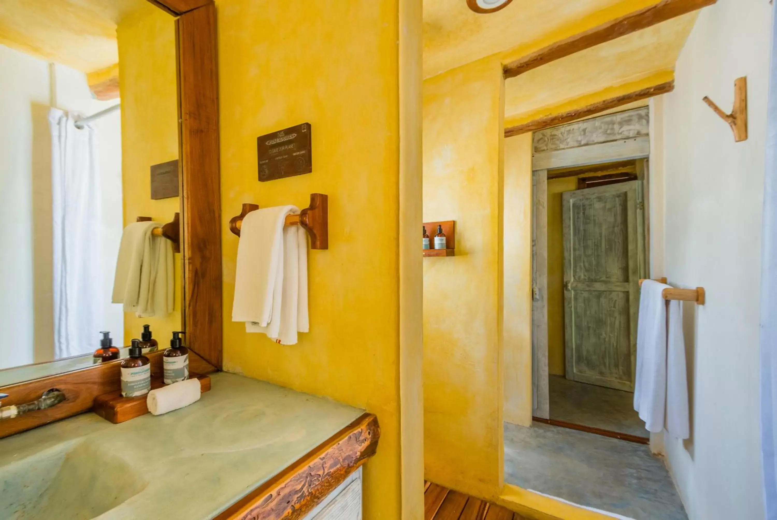 Bathroom in Villa Pescadores Tulum