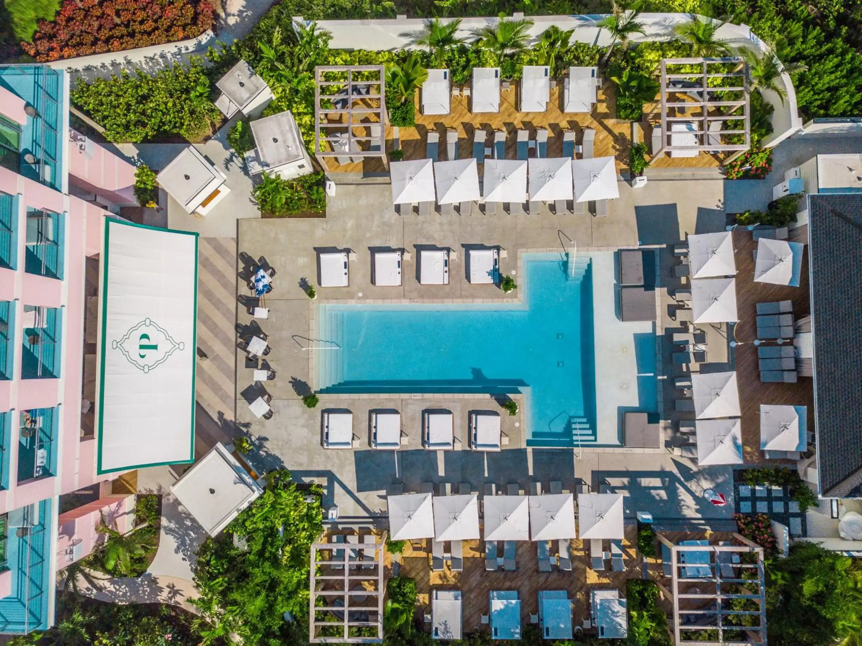 Bird's eye view, Bird's-eye View in SLS at Baha Mar