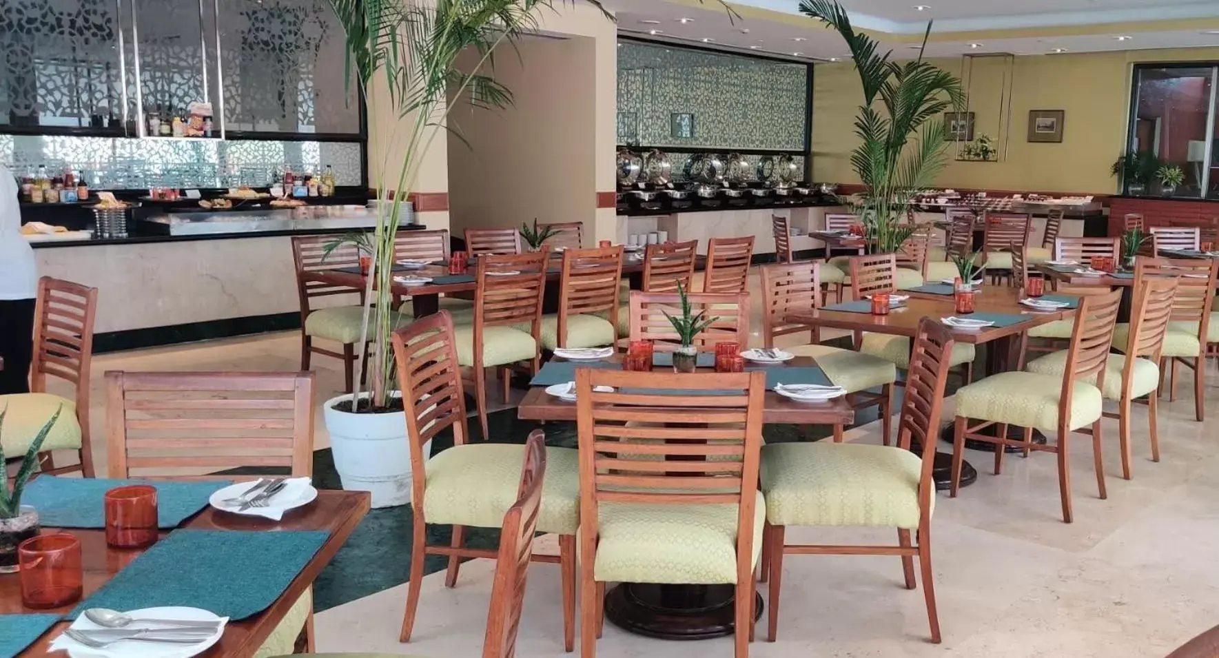 Restaurant/Places to Eat in Tajview,Agra-IHCL SeleQtions