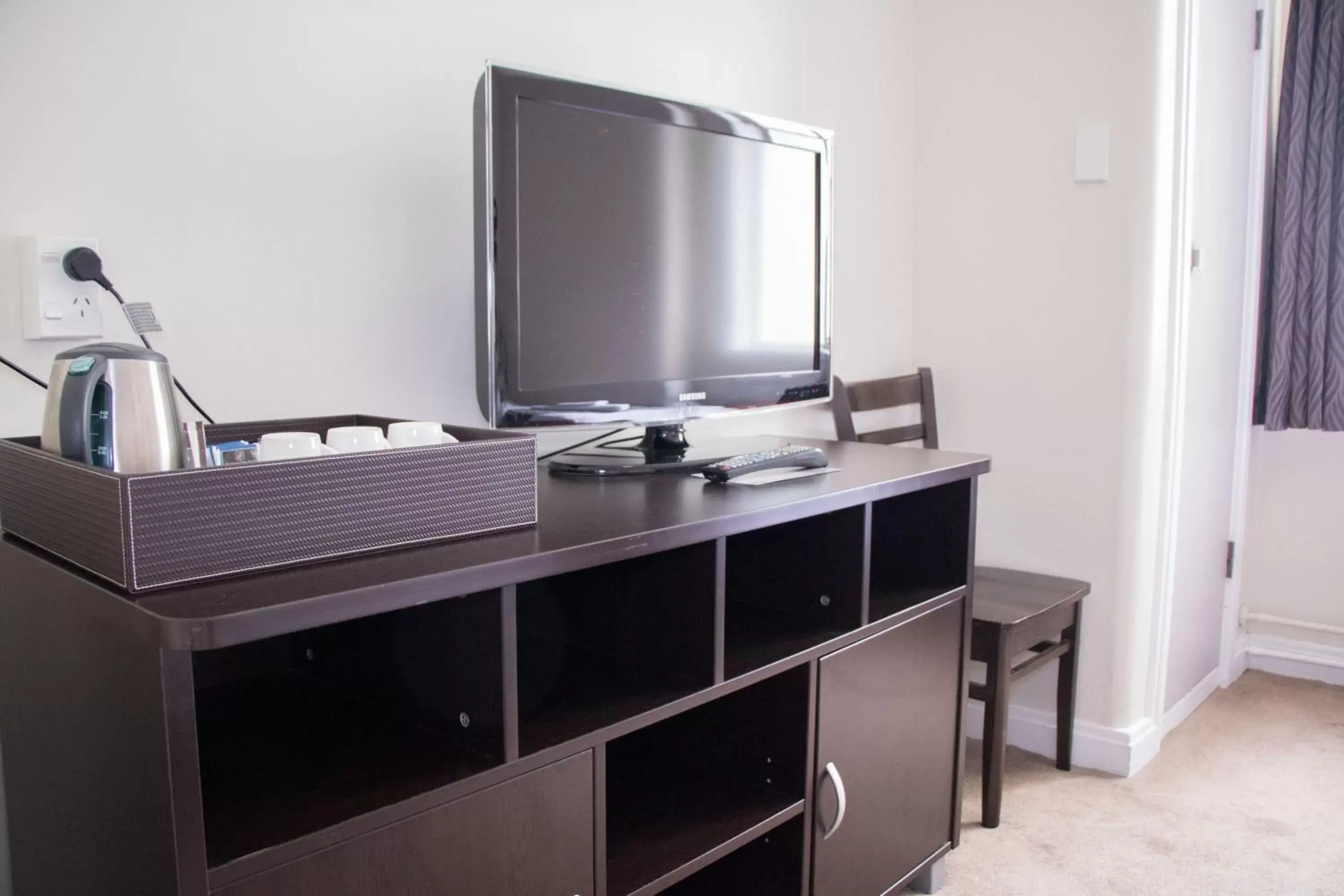 TV and multimedia, TV/Entertainment Center in Hotel Waterloo & Backpackers
