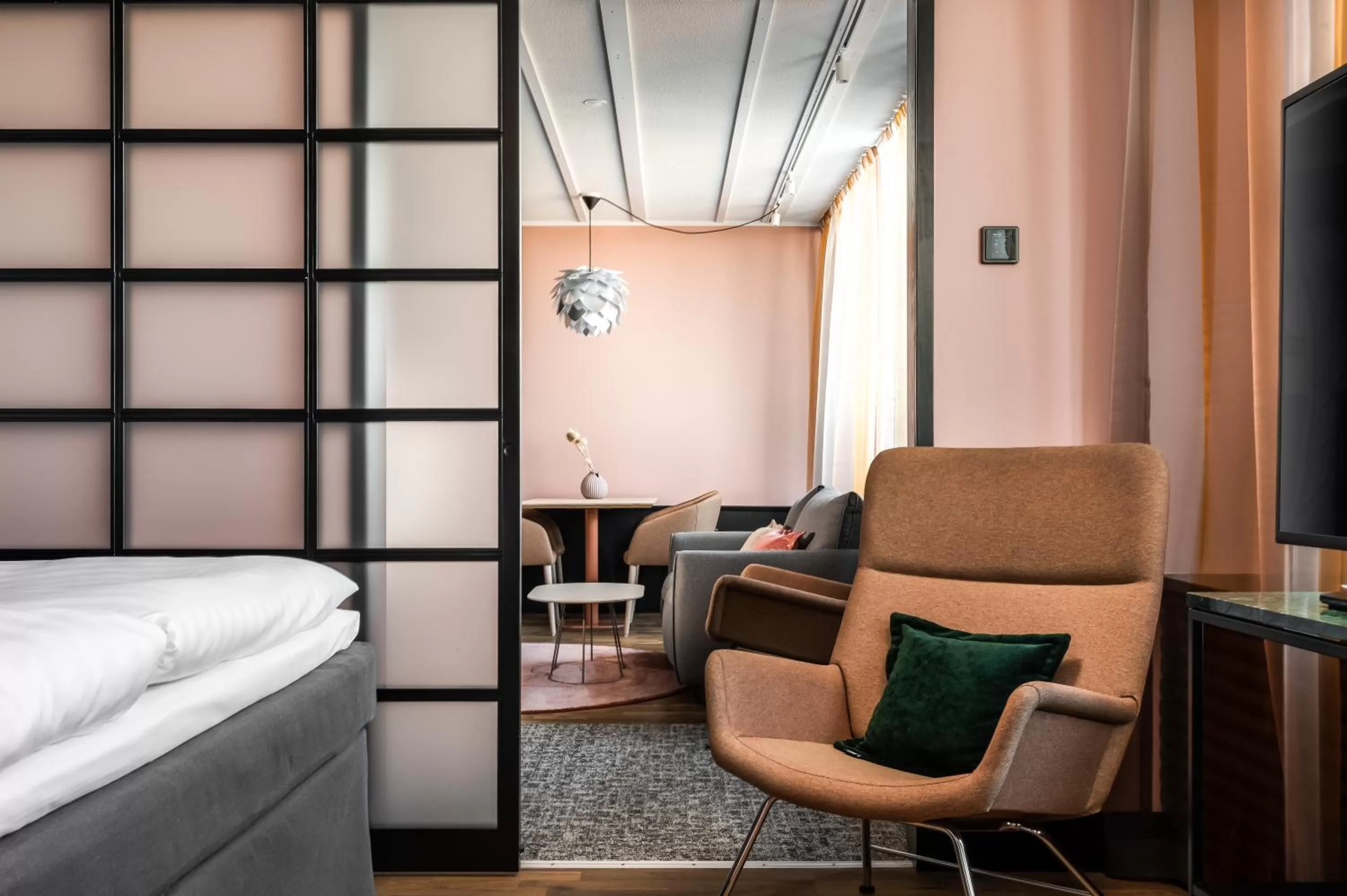 Living room, Bed in Original Sokos Hotel Arina Oulu