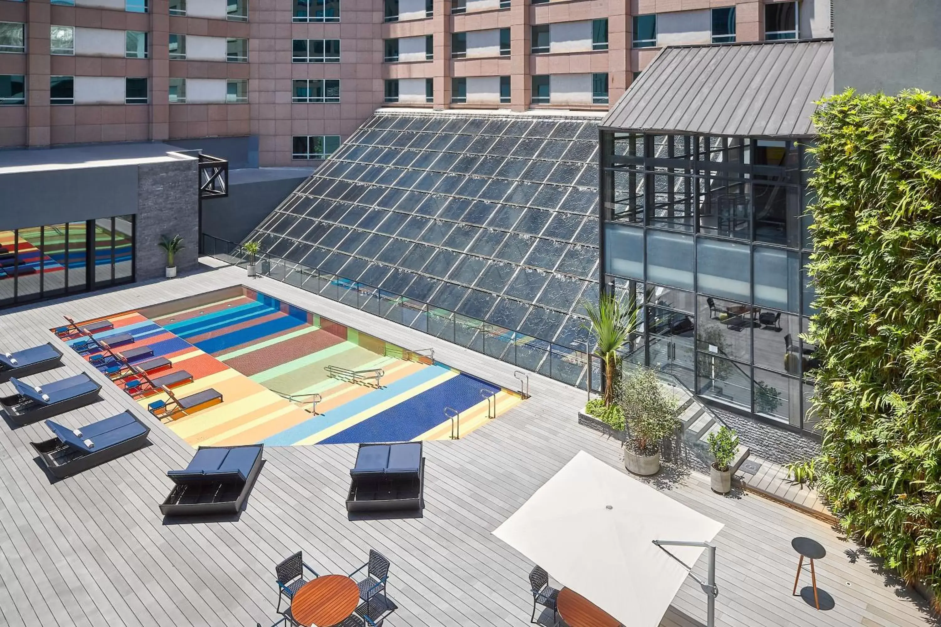 Swimming pool, Pool View in Sheraton São Paulo WTC Hotel