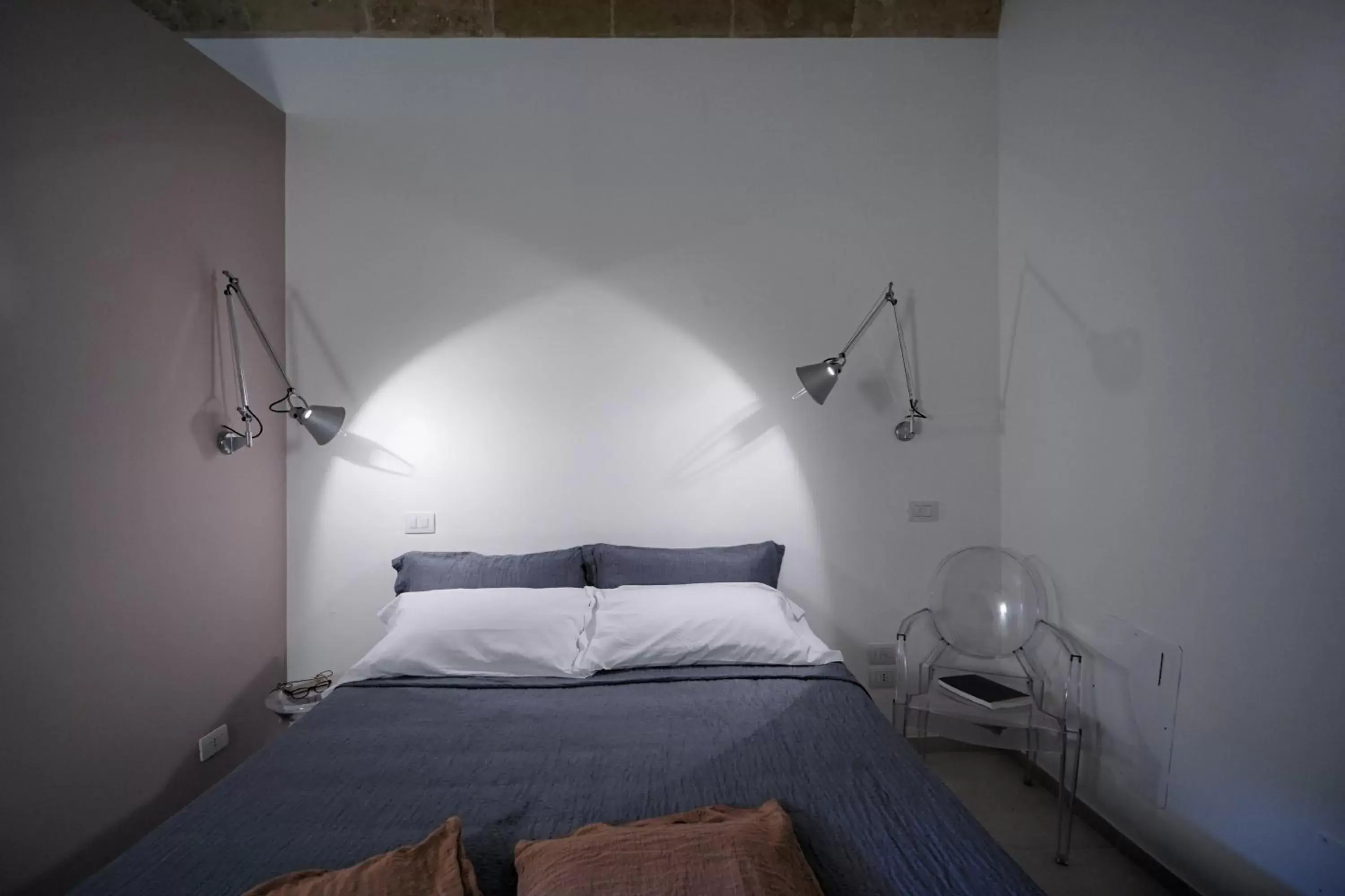 Photo of the whole room, Bed in Il Carrubo residenza Walk&Stay