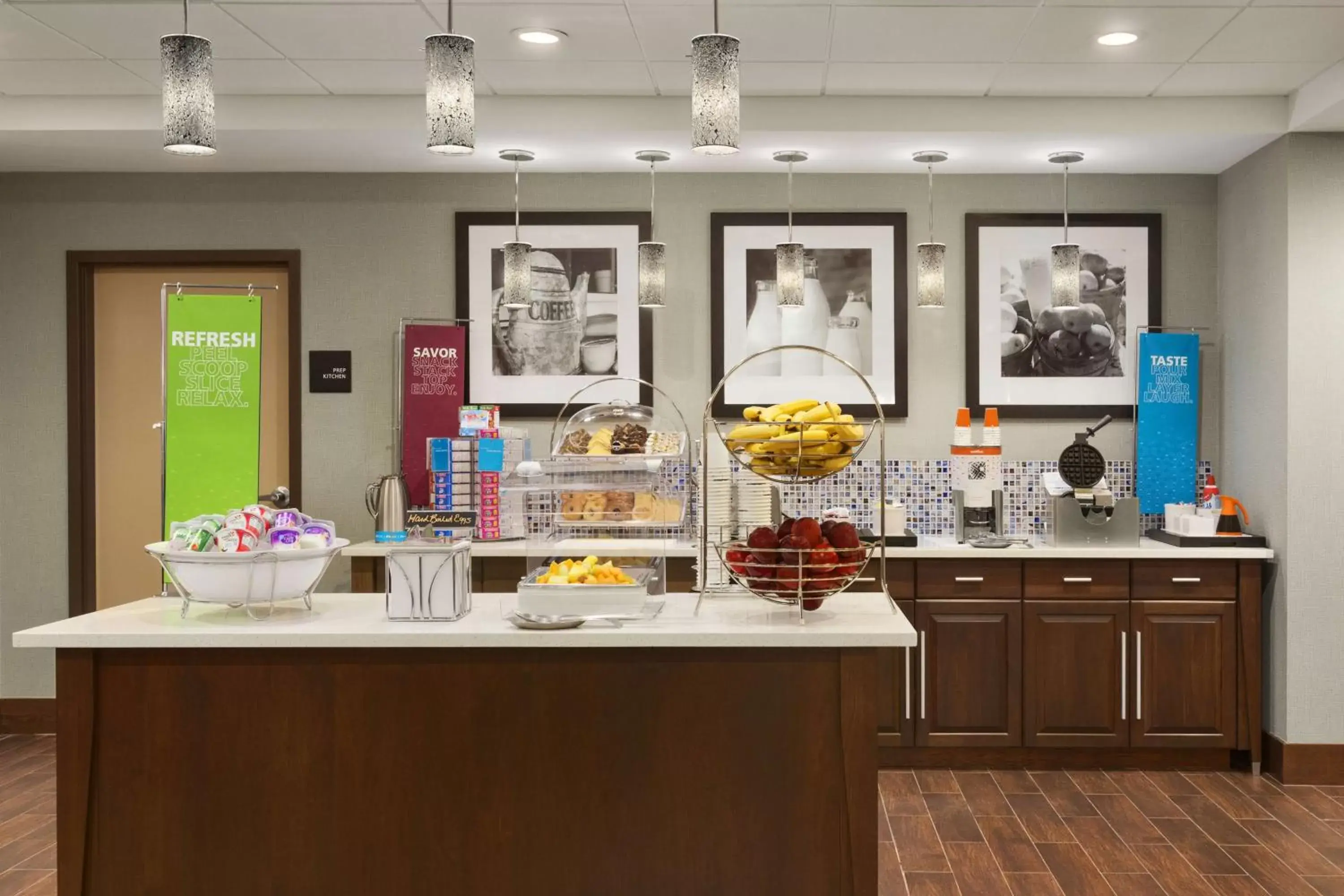 Dining area in Hampton Inn Penn Yan, NY