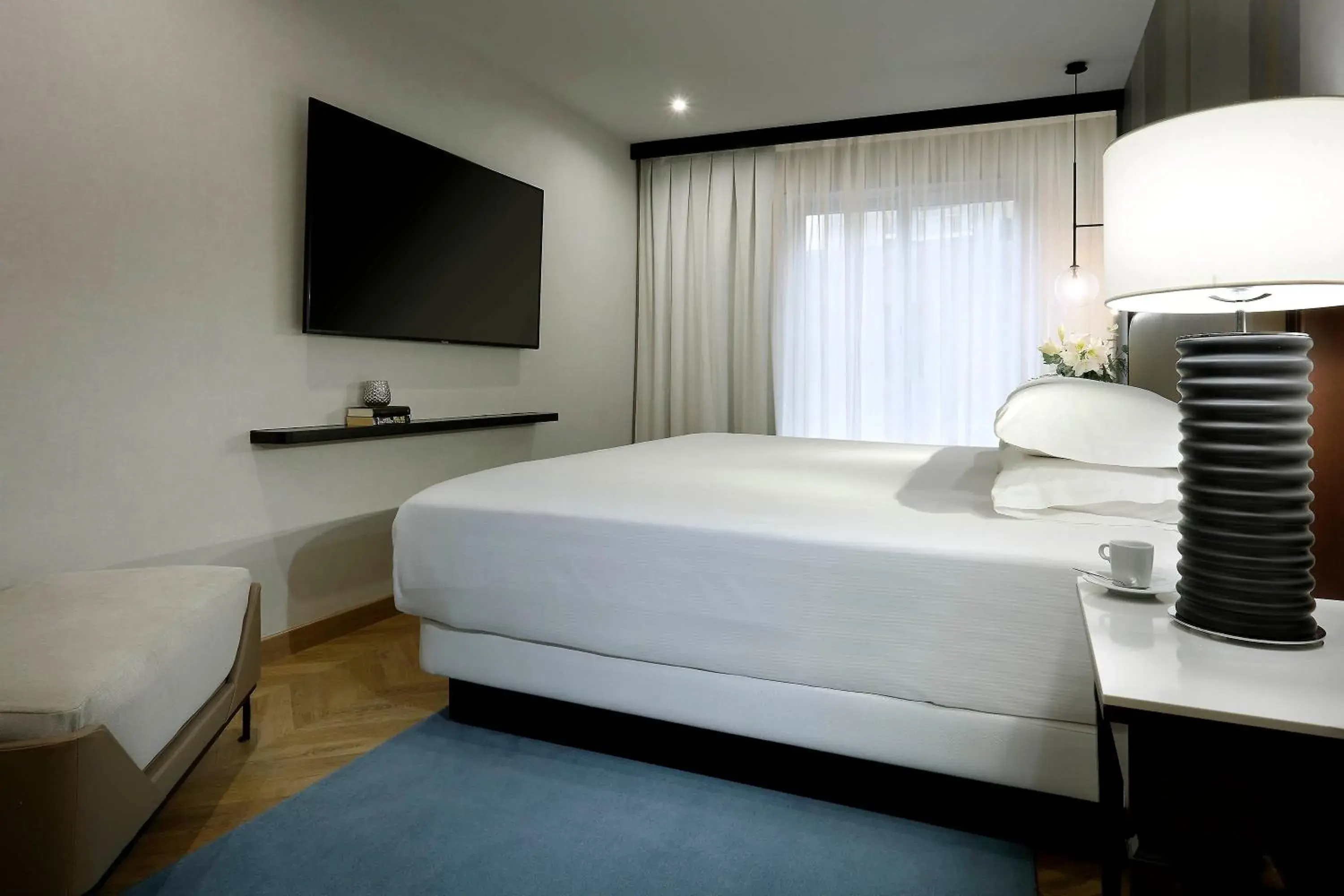 Bed in Hyatt Regency Hesperia Madrid