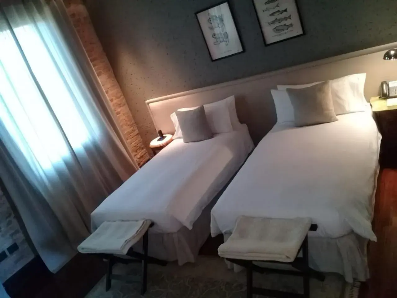 Bedroom, Bed in Factoria Hotel