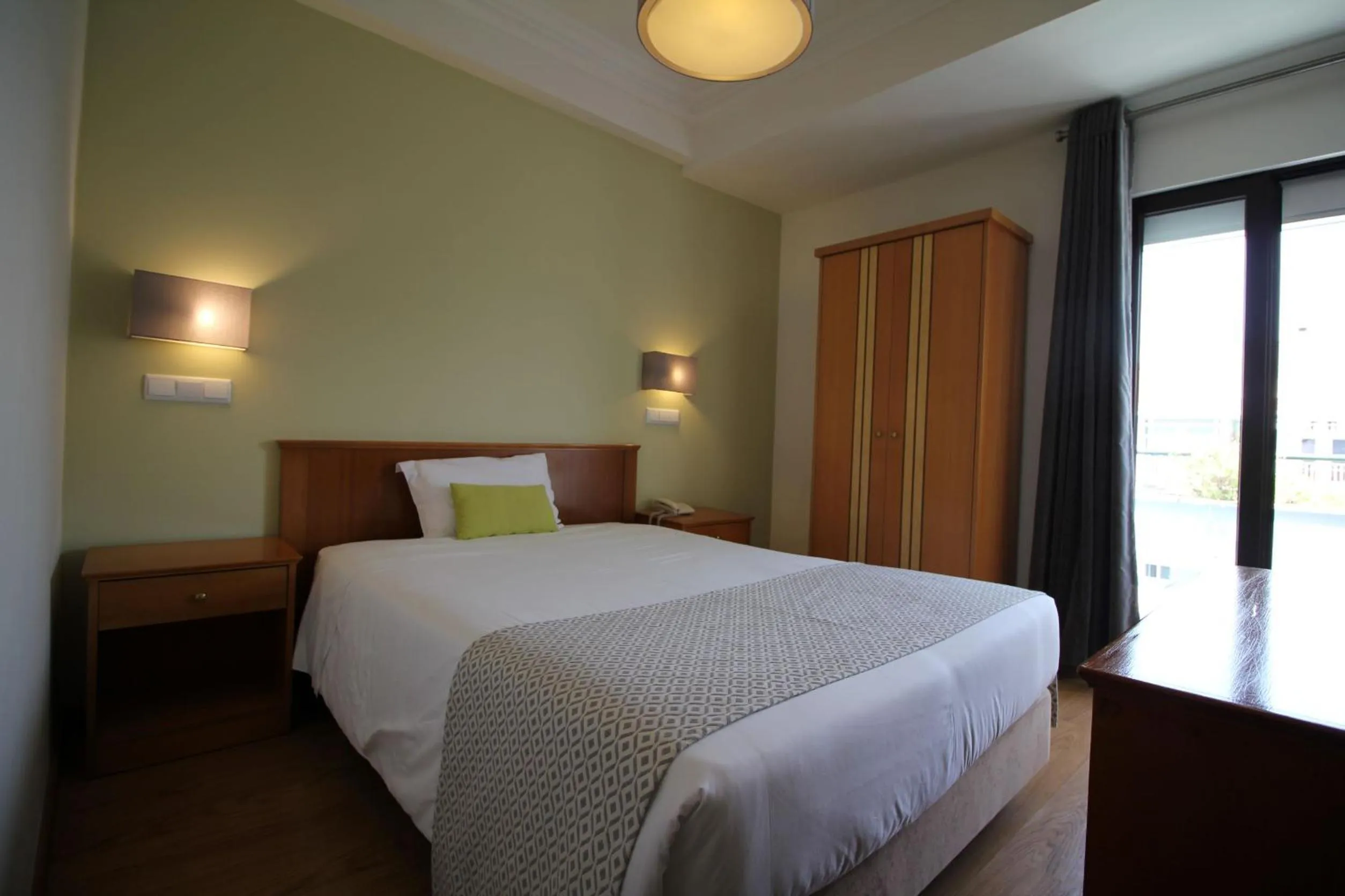 Bed in Imperador Hotel