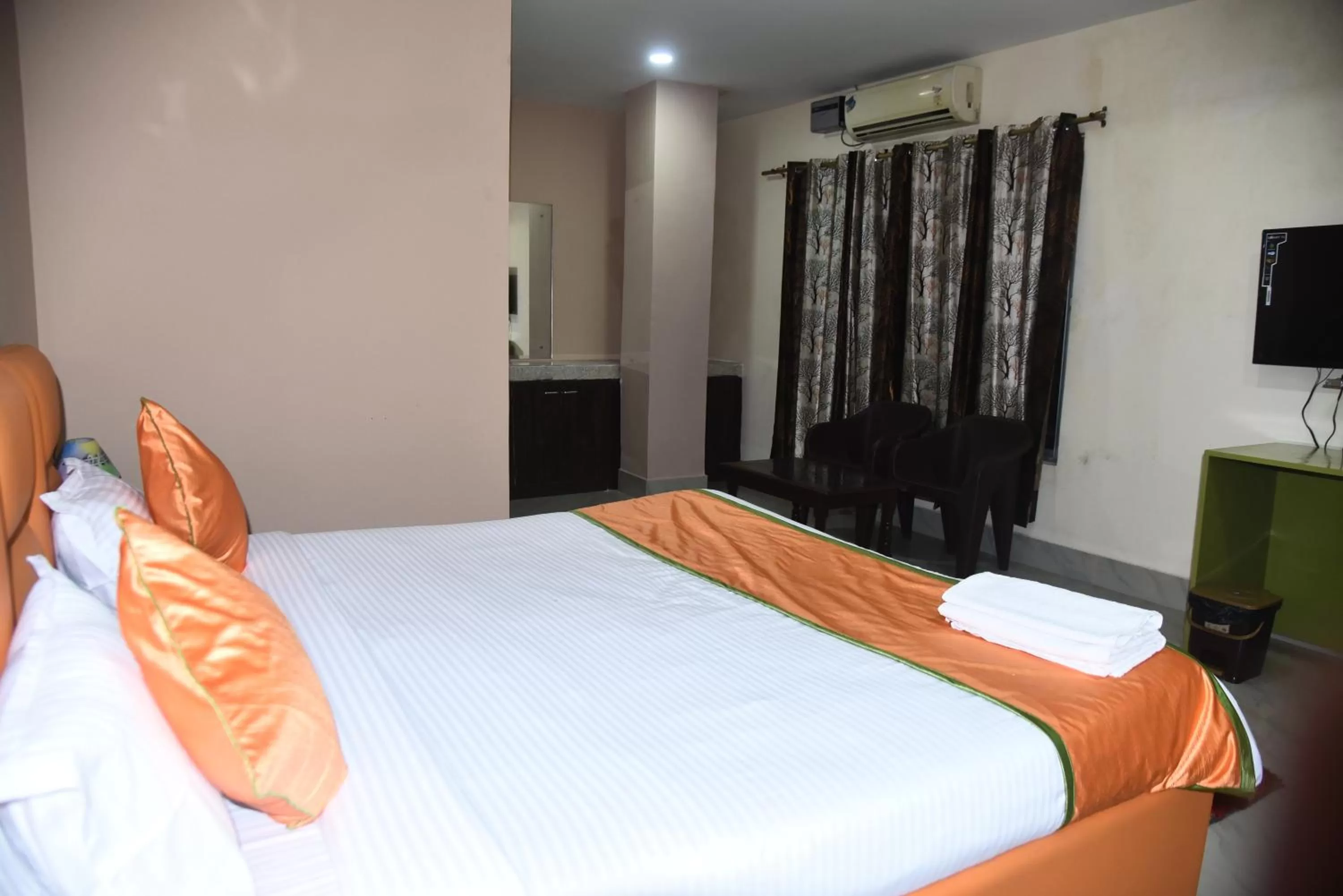 Bed in URBAN COTTAGE