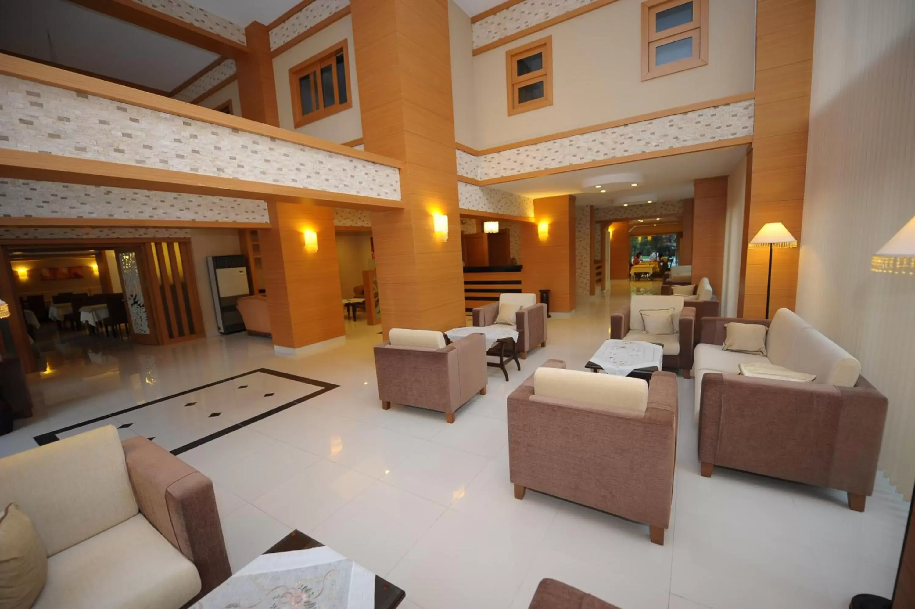 Lobby or reception, Seating Area in Suite Laguna Otel