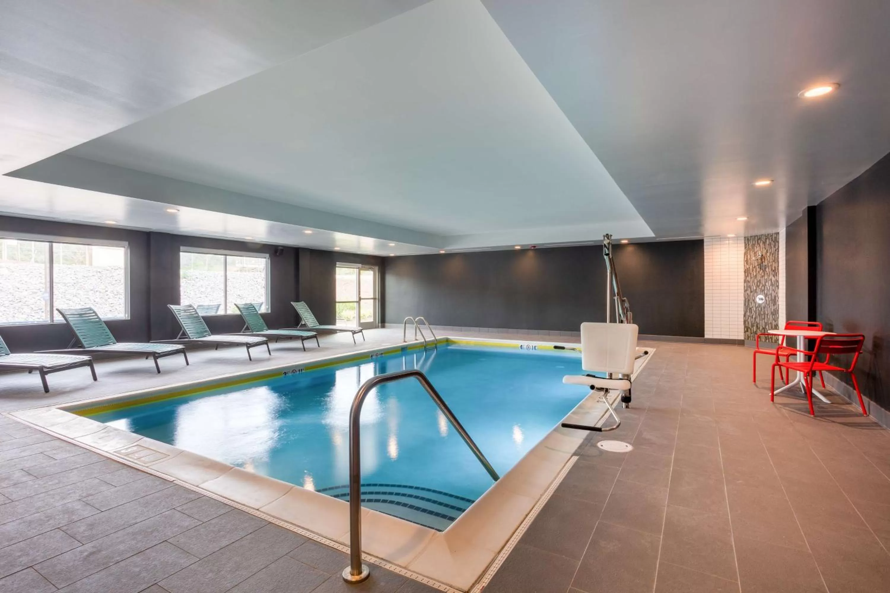 Pool view in Tru By Hilton Radford