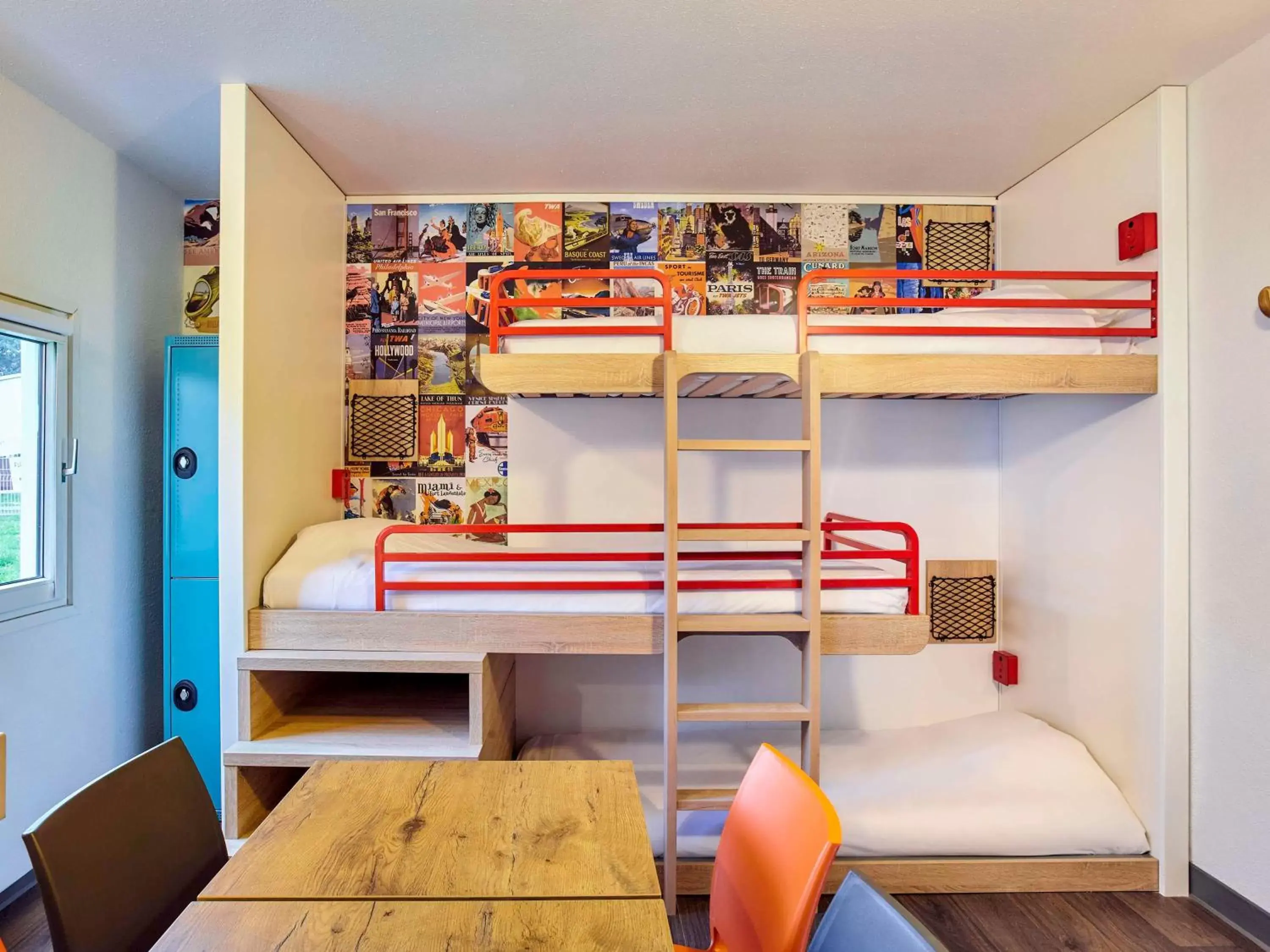 Bedroom, Bunk Bed in hotelF1 Paris Porte de Châtillon