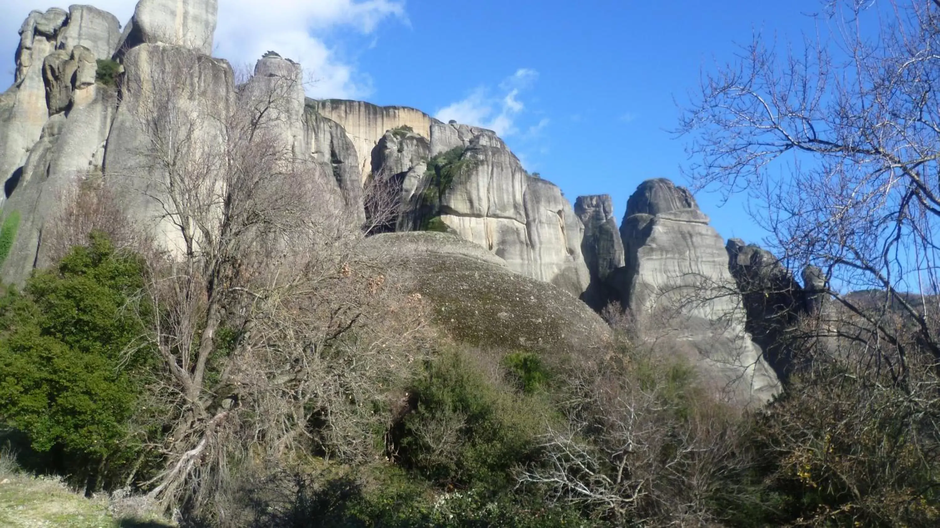 Hiking in Hotel Meteoritis