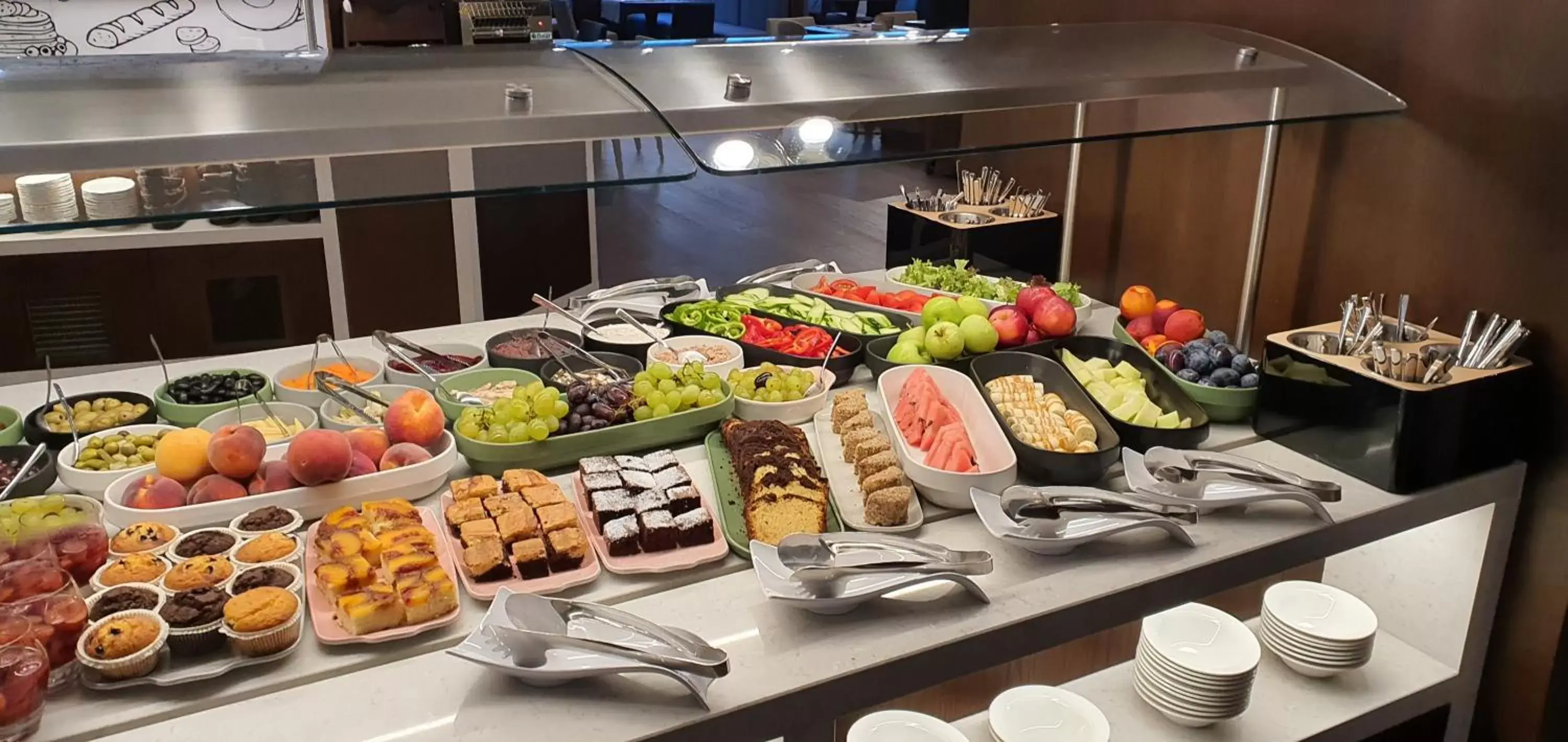 Breakfast, Food in Hotel Bulgaria