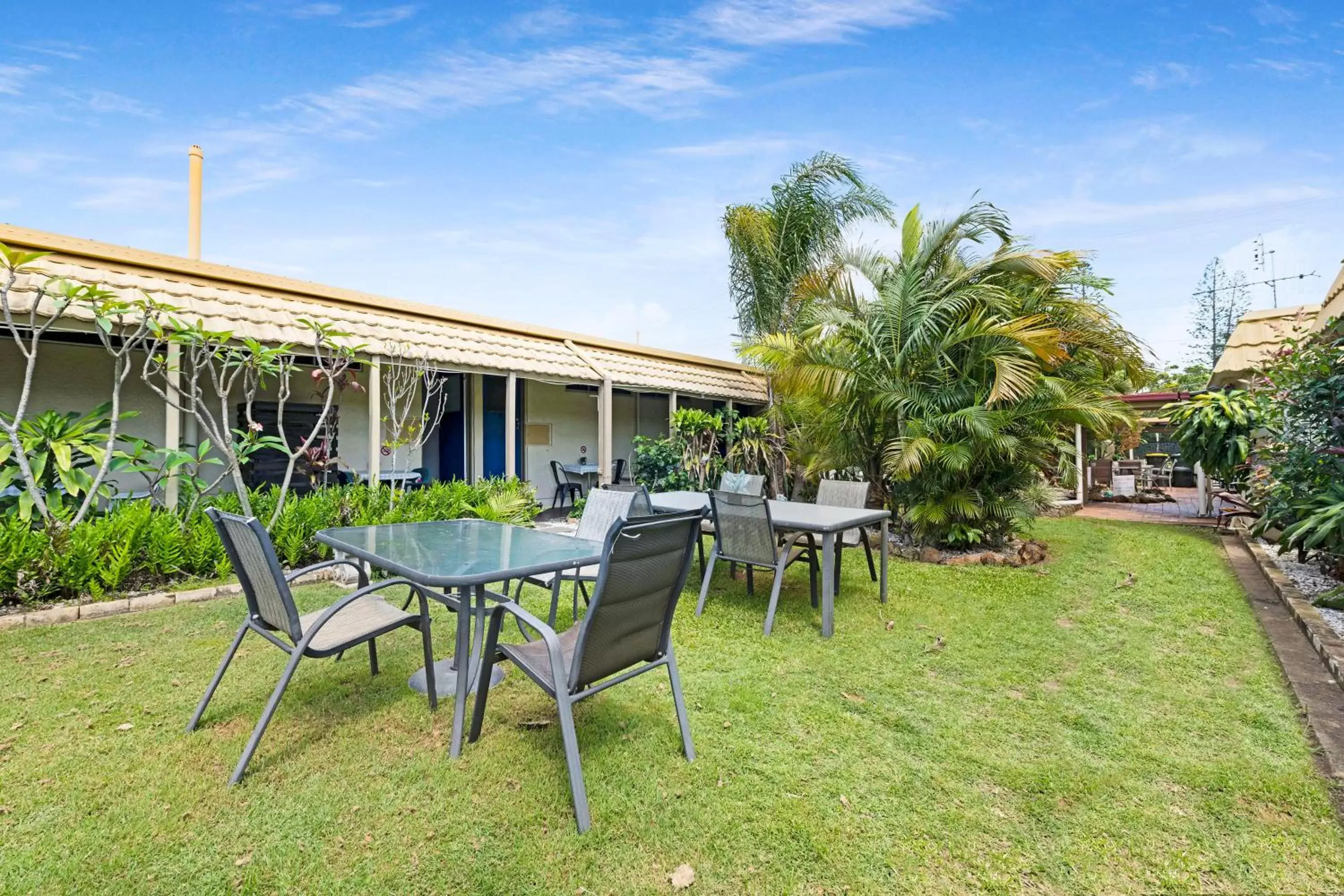 Garden in Bundaberg Coral Villa Motor Inn