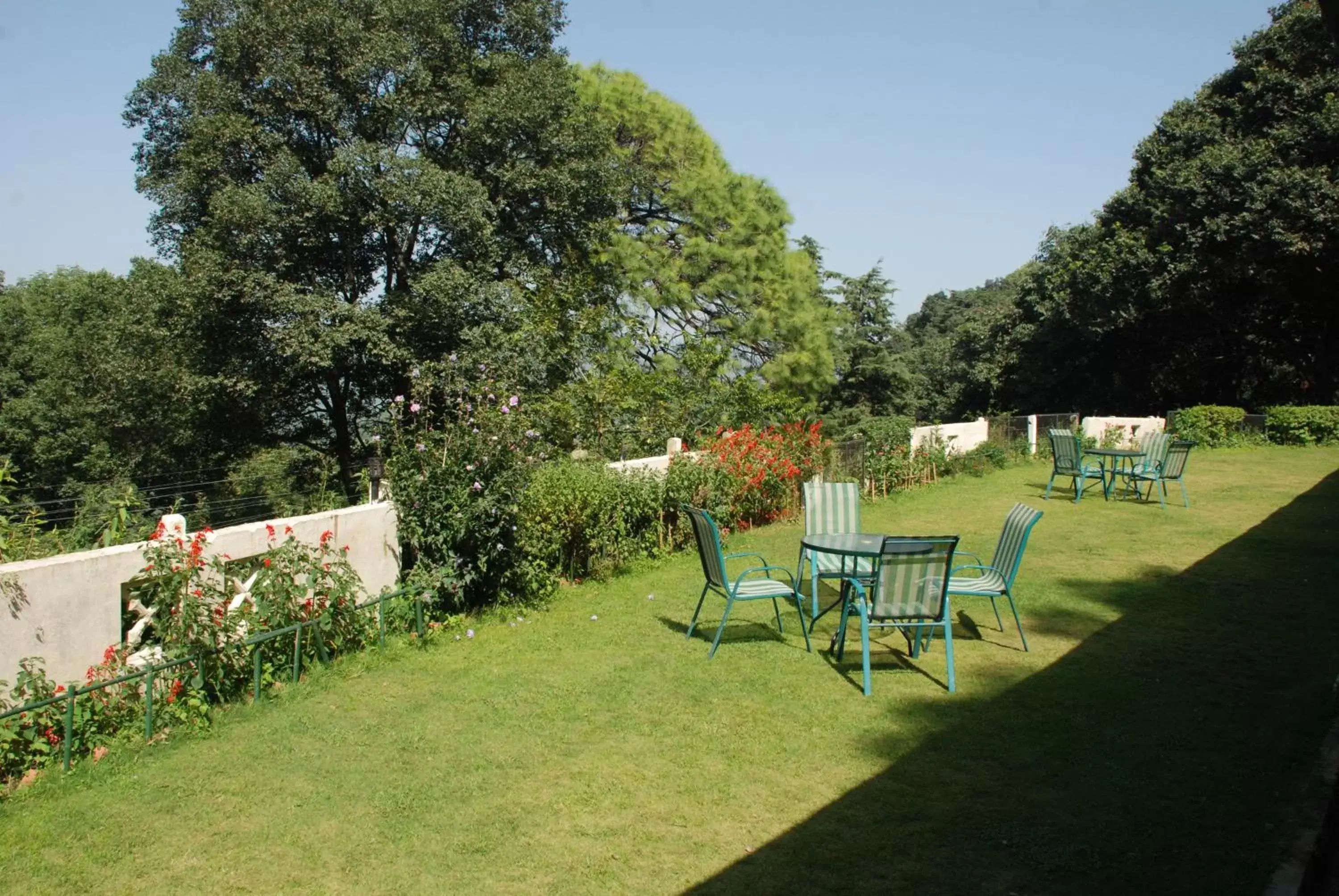 Property building in Alasia Hotel Property building in Alasia Hotel