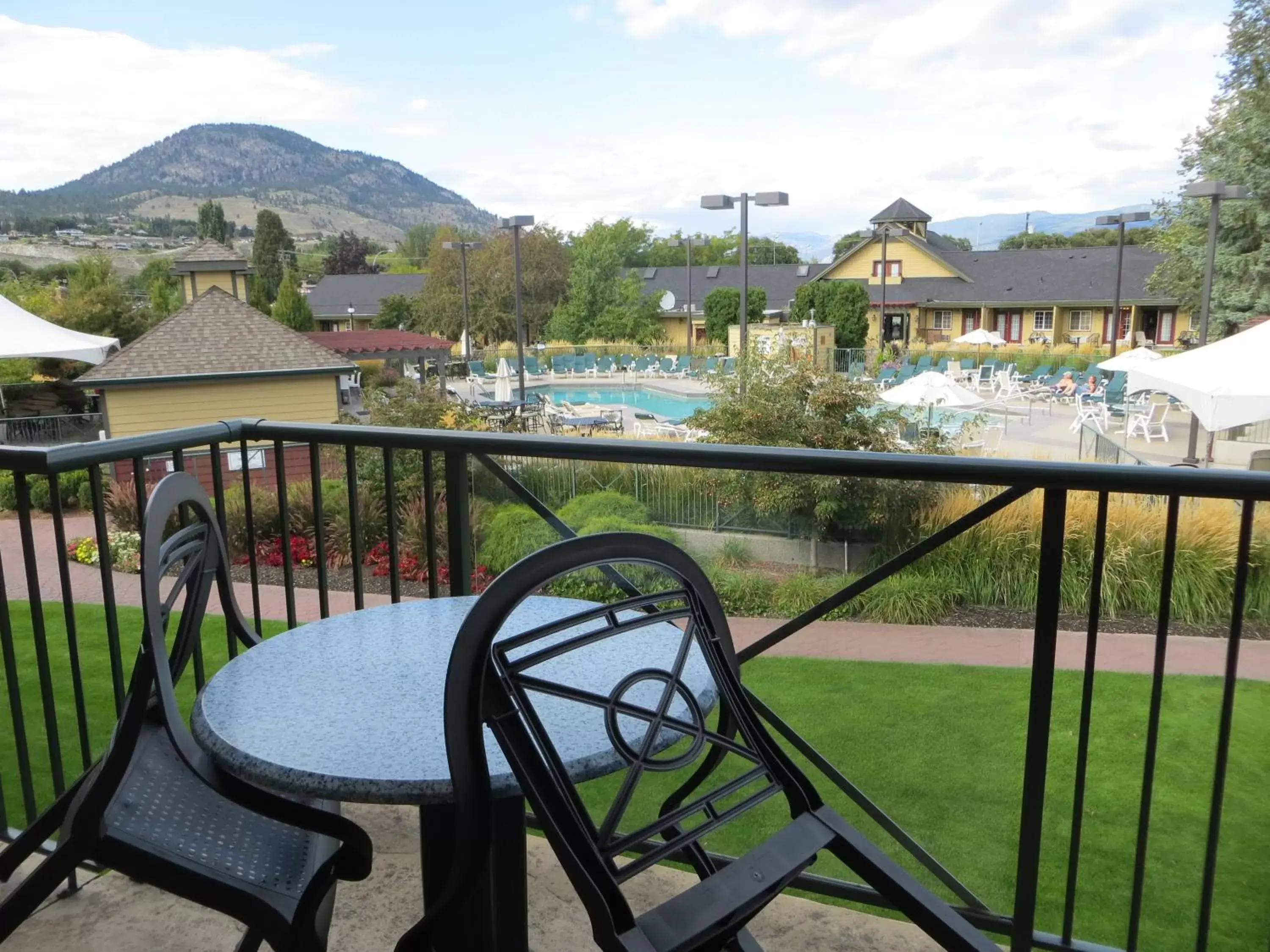 Balcony/Terrace in Ramada by Wyndham Penticton Hotel & Suites