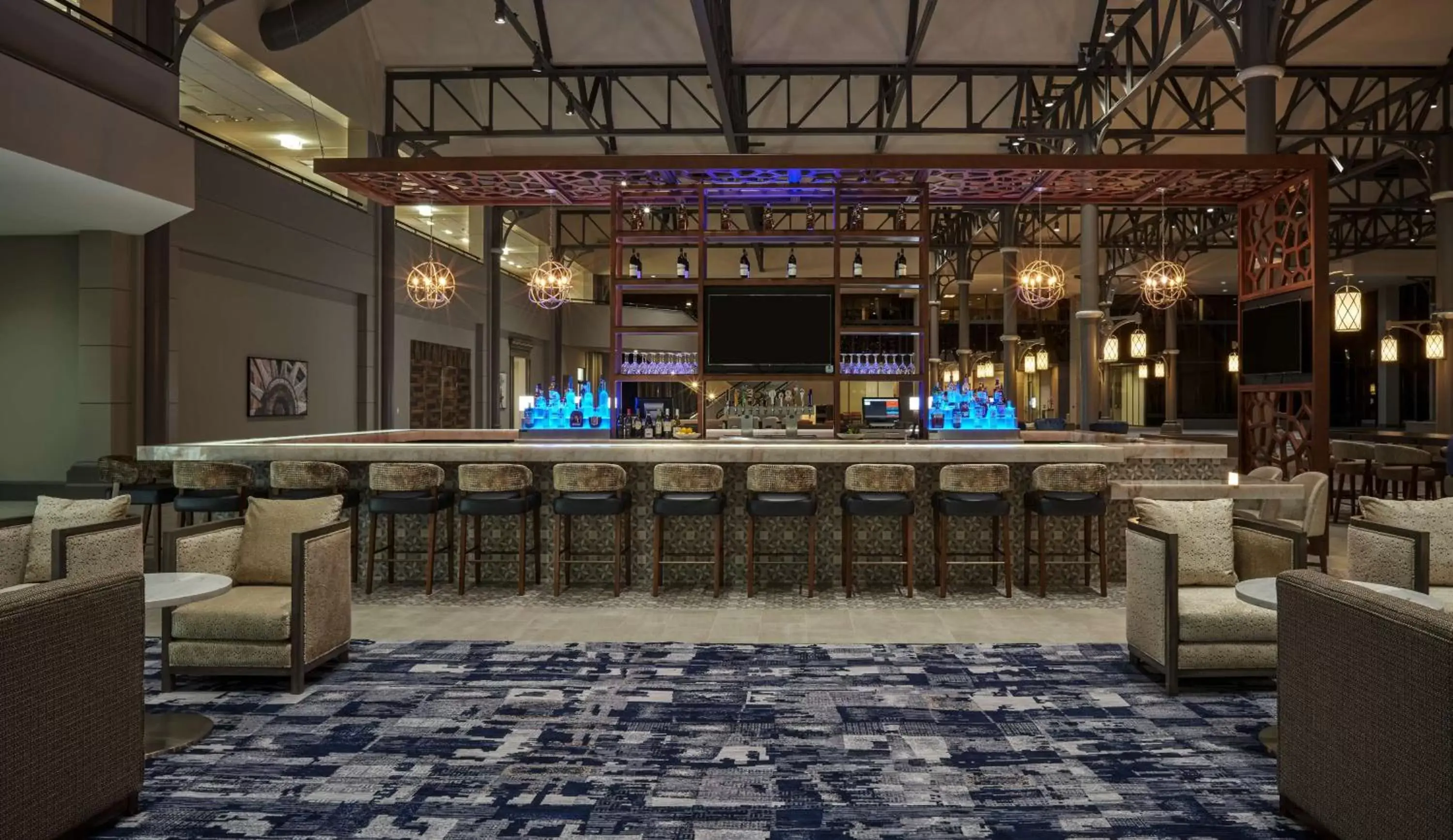 Lounge or bar in Hilton Houston North